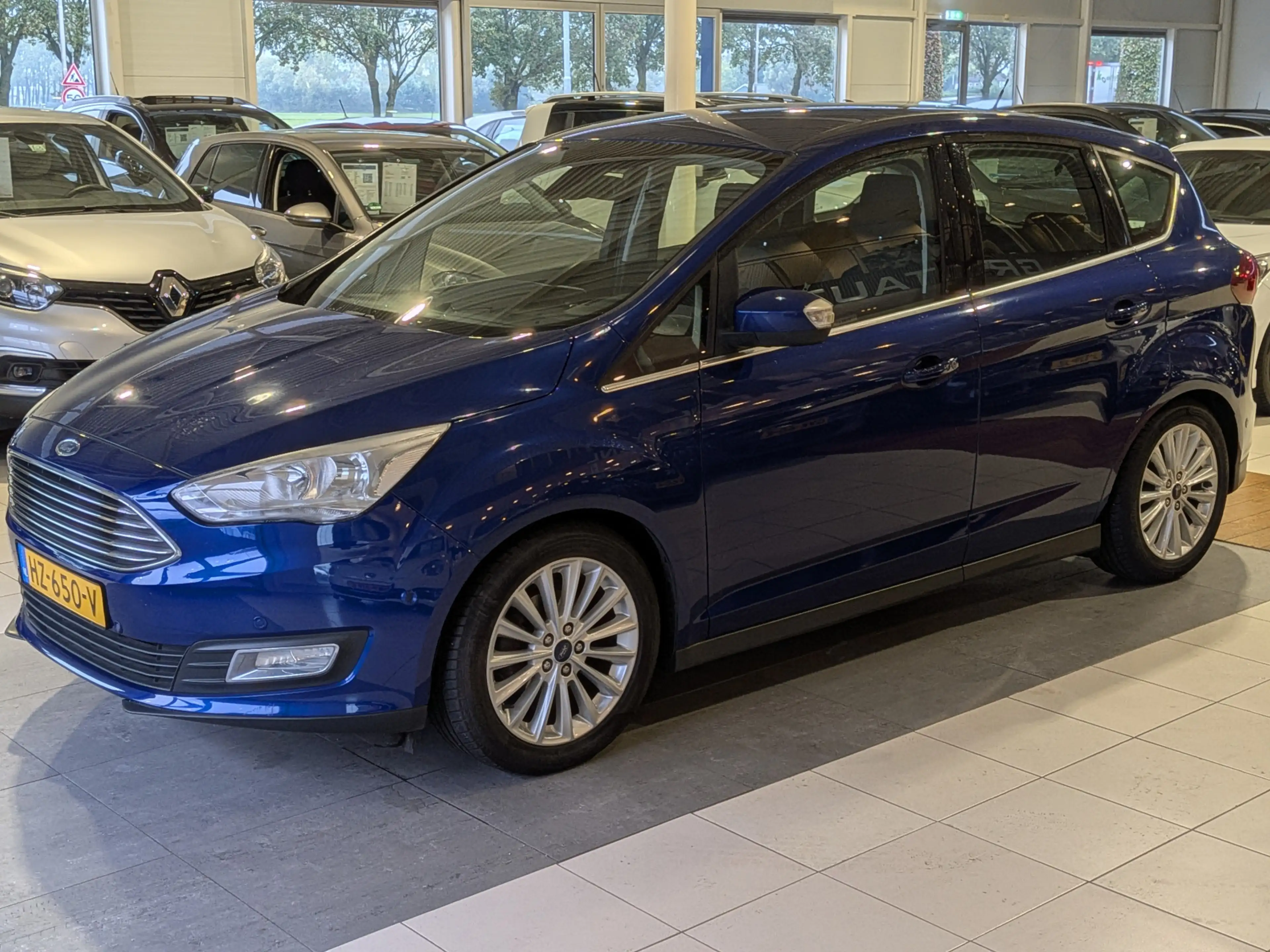 Ford C-Max 1.0 Titanium Trekhaak, Start/Stop Systeem, Cruise — photo 2