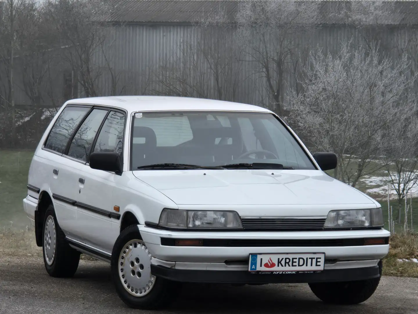 Toyota Camry 2,0 GLi 16V Top* Kredit* Pickerl* Gepflegt* Weiß - 2