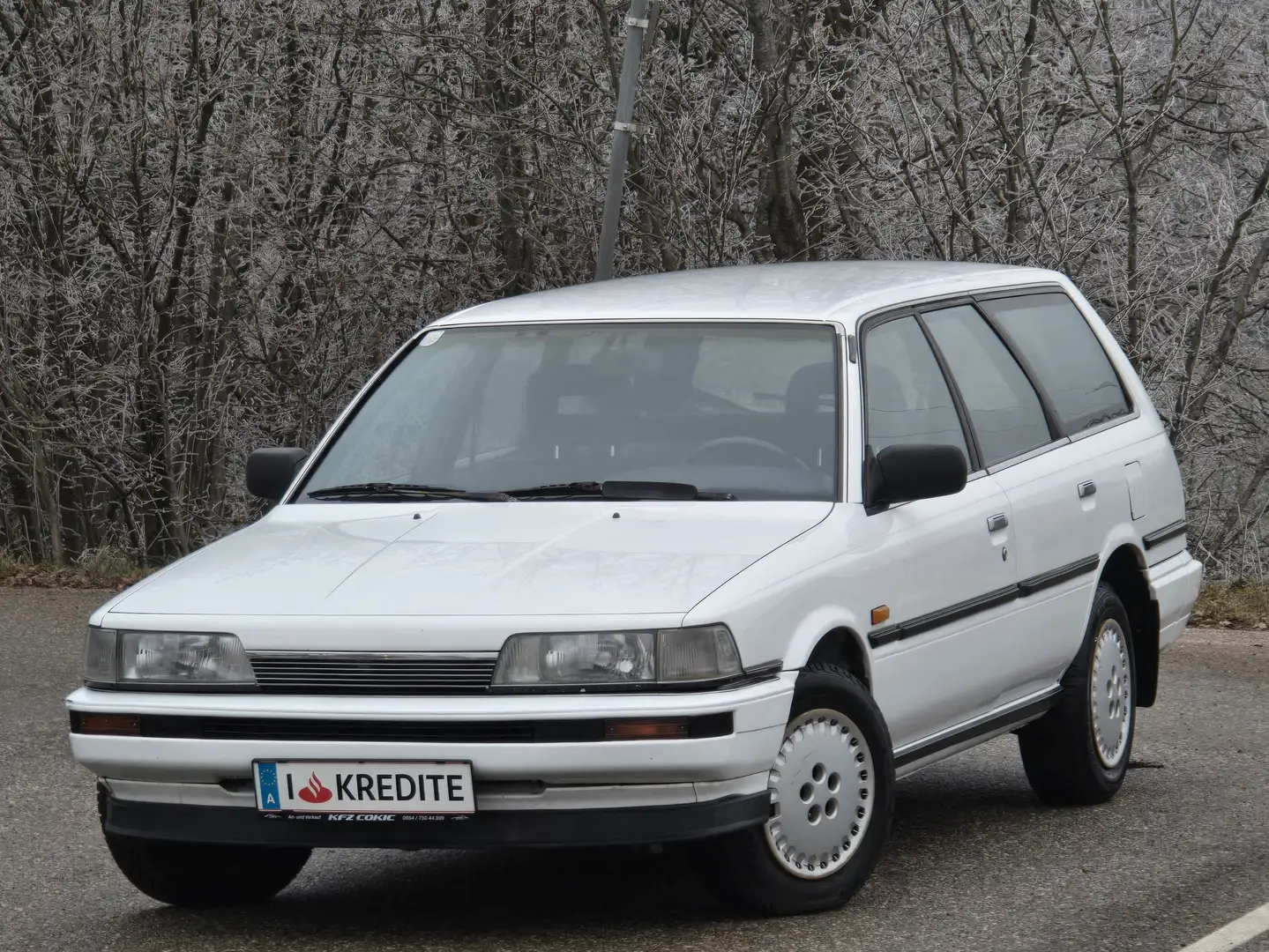 Toyota Camry 2,0 GLi 16V Top* Kredit* Pickerl* Gepflegt* Weiß - 1
