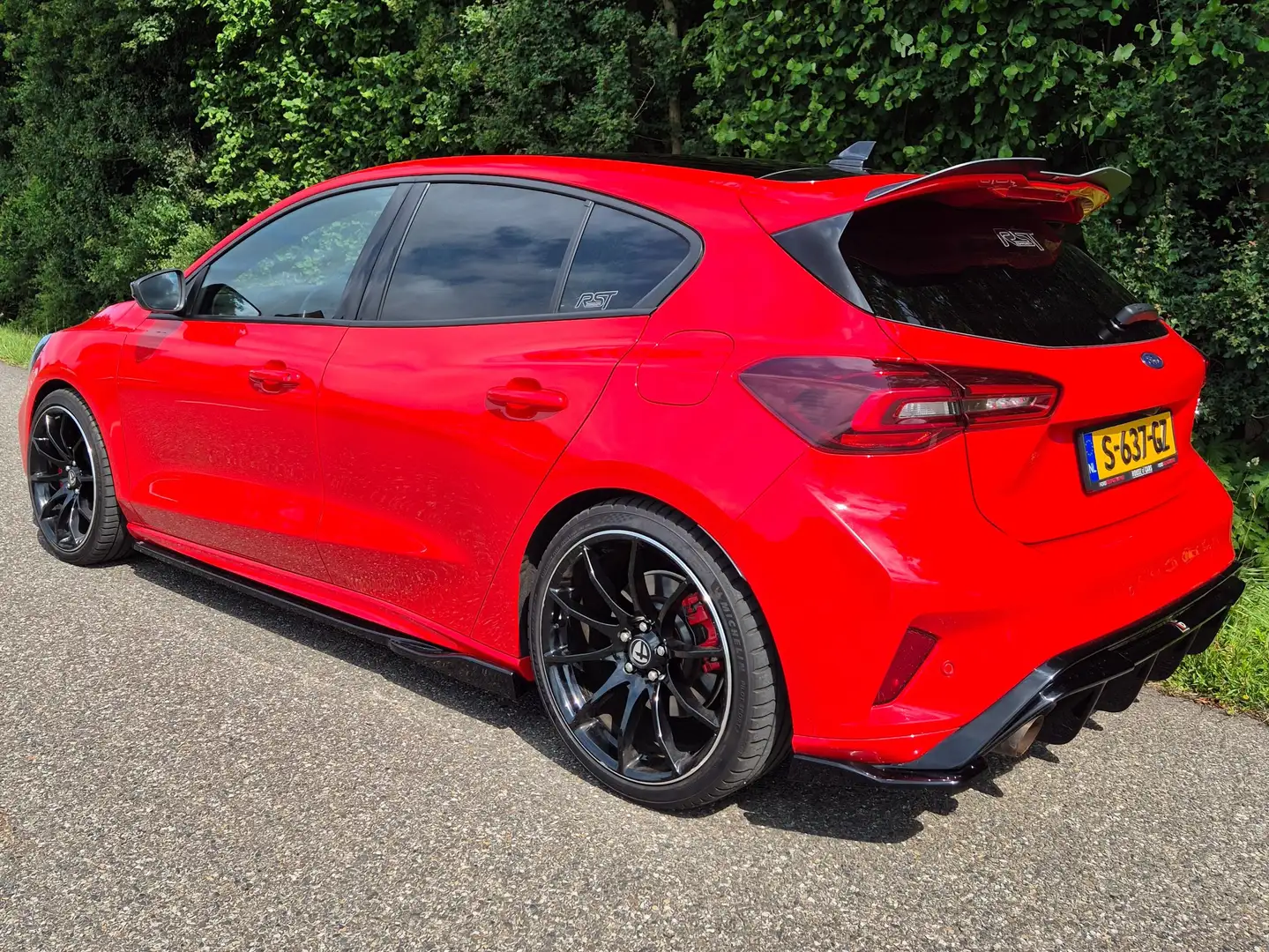Ford Focus 2.3 EcoBoost ST-3 Maxton Roşu - 1