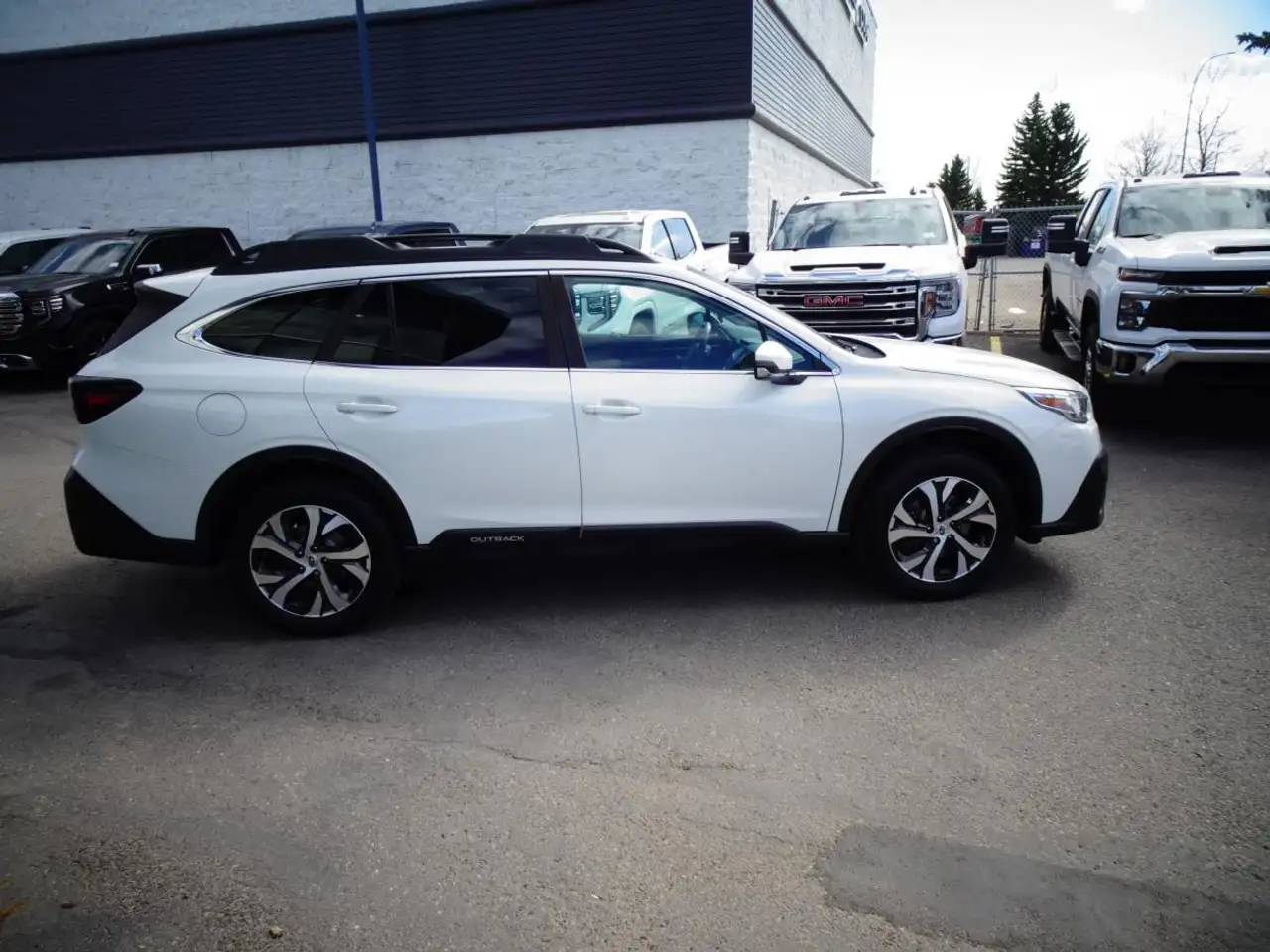 Subaru OUTBACK снимка Subaru OUTBACK