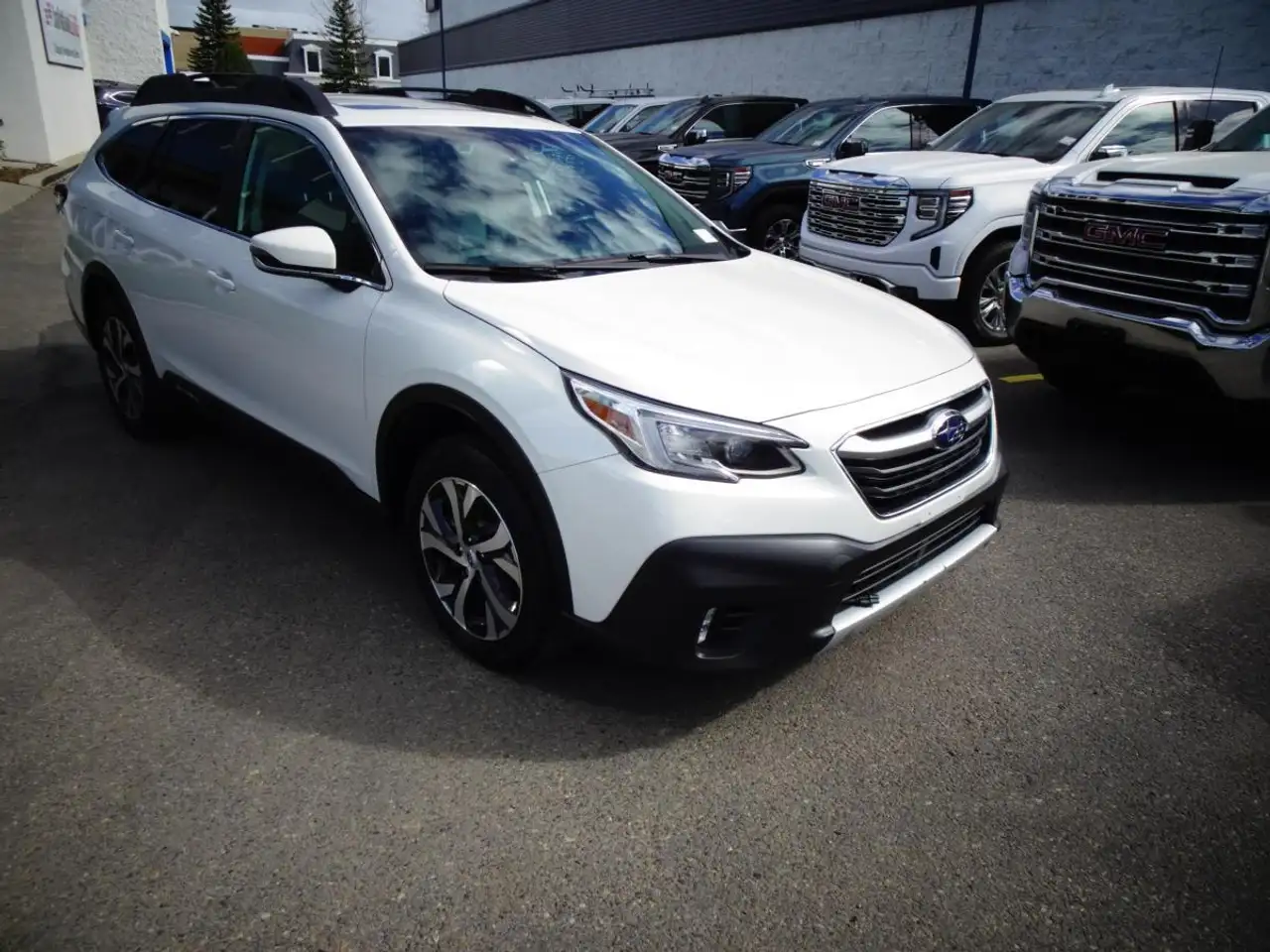 Subaru OUTBACK снимка Subaru OUTBACK