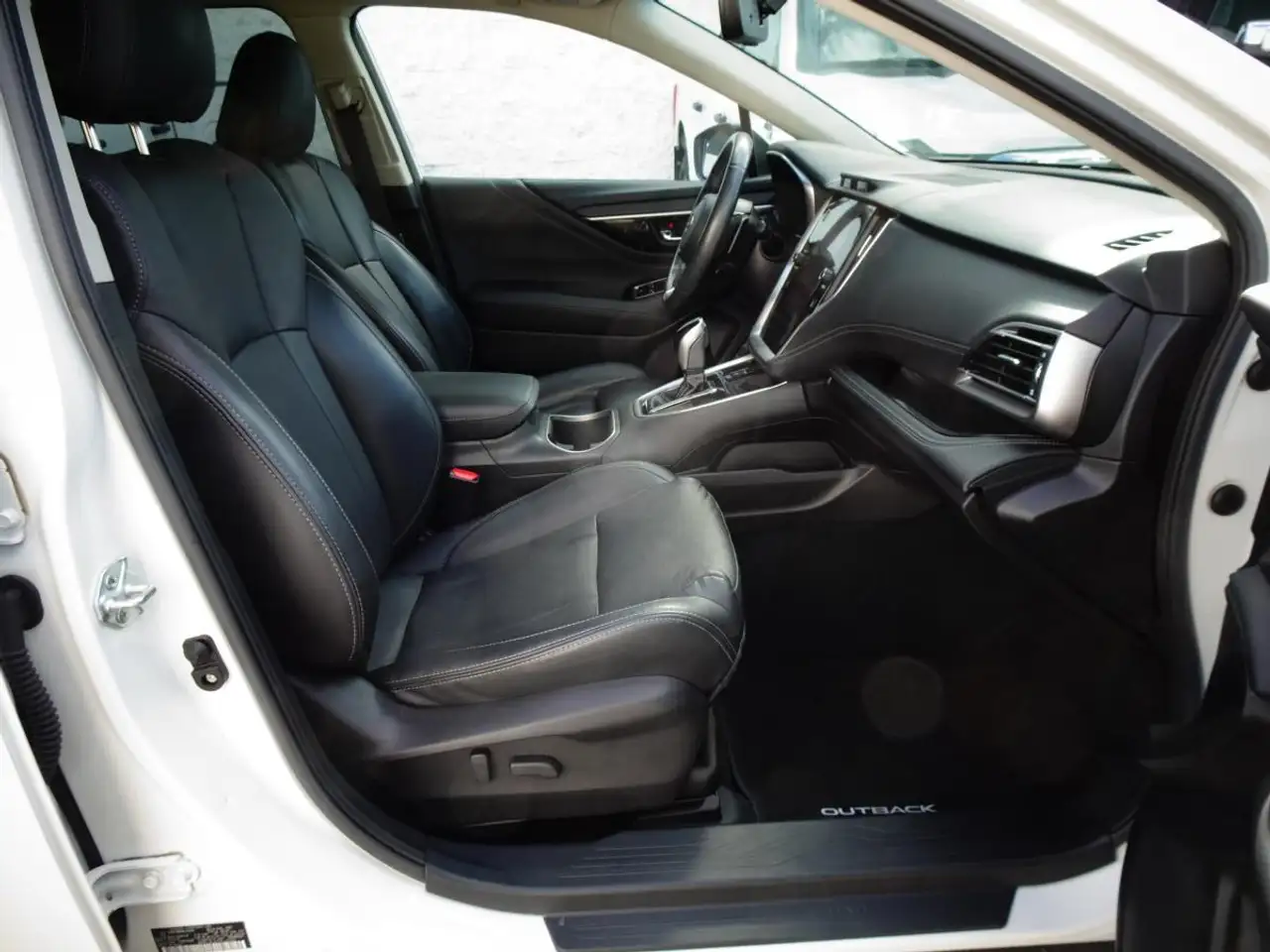Subaru OUTBACK снимка Subaru OUTBACK