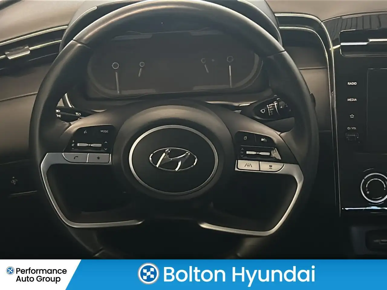 Hyundai TUCSON снимка Hyundai TUCSON