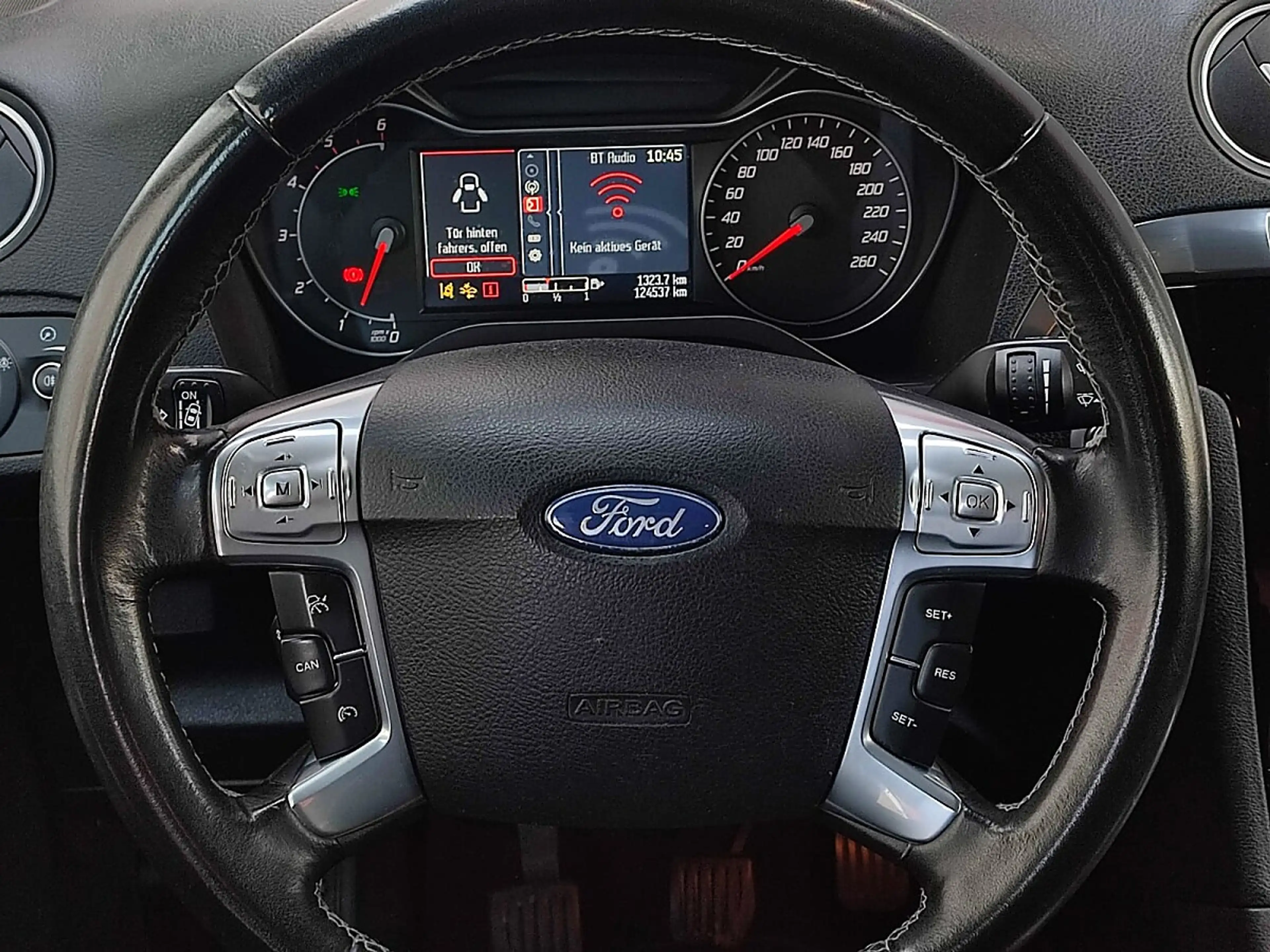 Ford Galaxy Titanium 2,2 TDCi DPF — photo 13