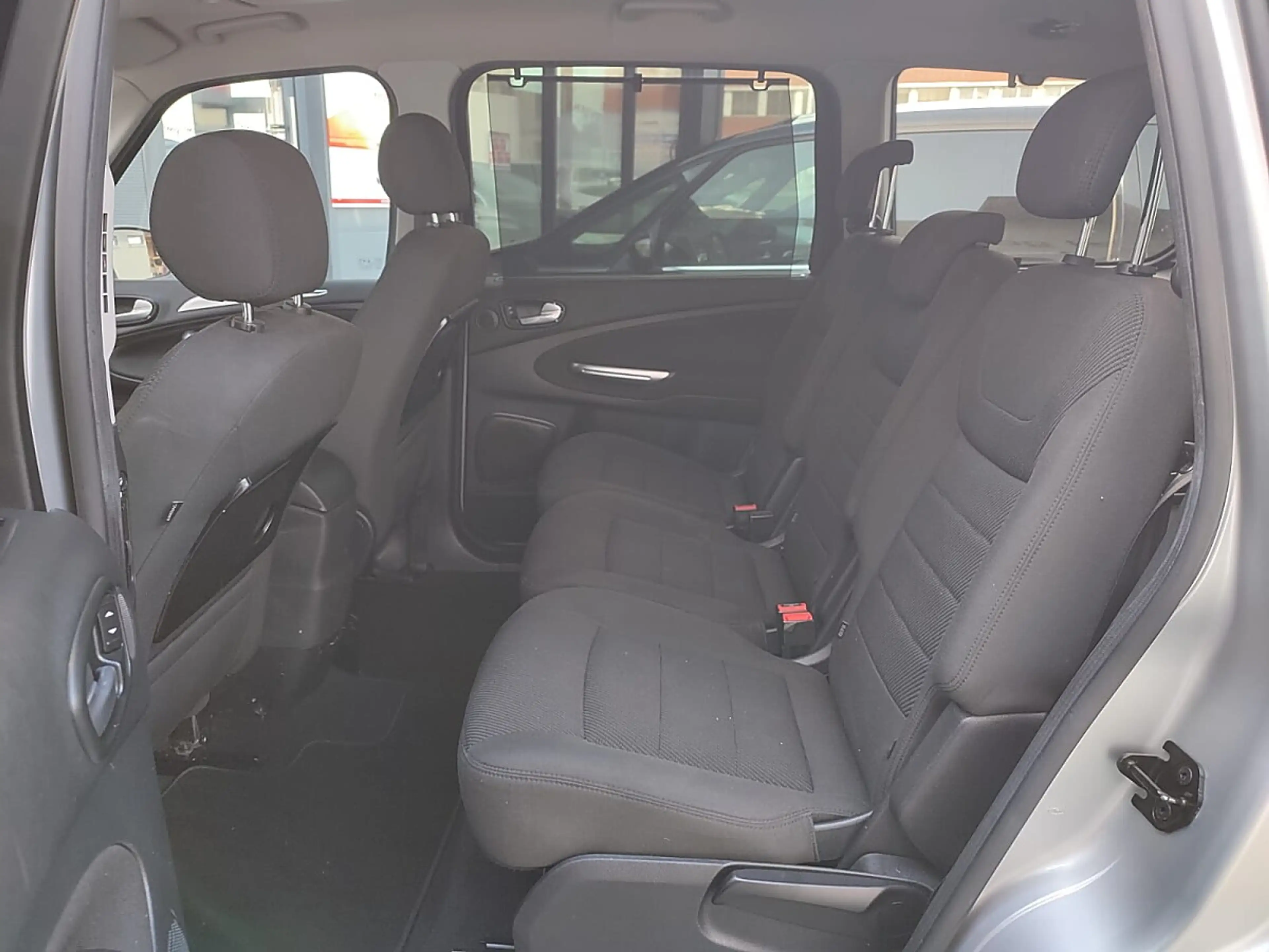 Ford Galaxy Titanium 2,2 TDCi DPF — photo 14