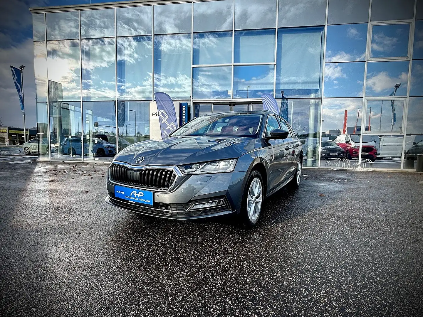 Skoda Octavia Combi 2,0 TDI 4x4 Style DSG KEYLESS/SITZHEIZUNG... Grau - 1