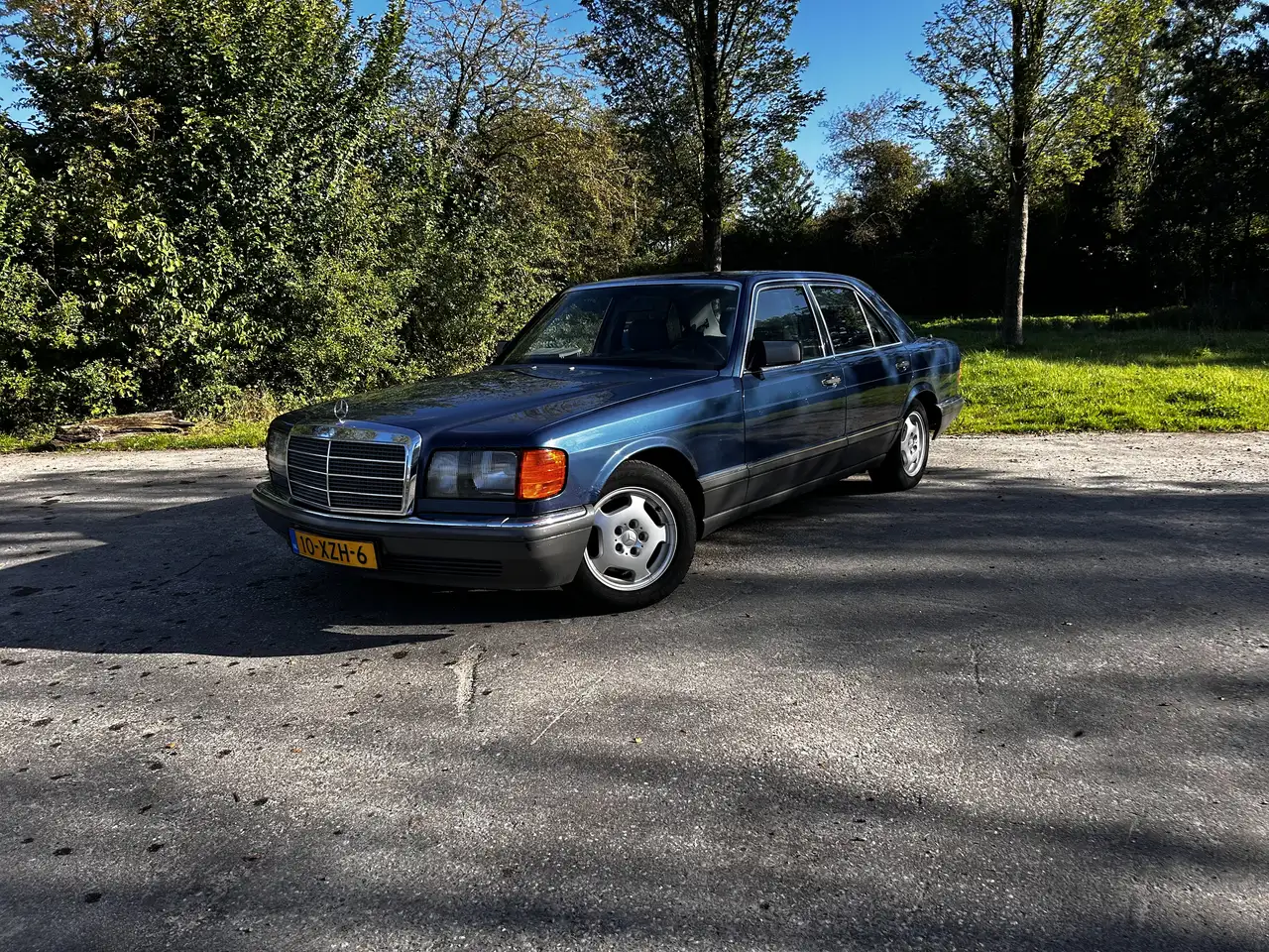 Mercedes-Benz 300