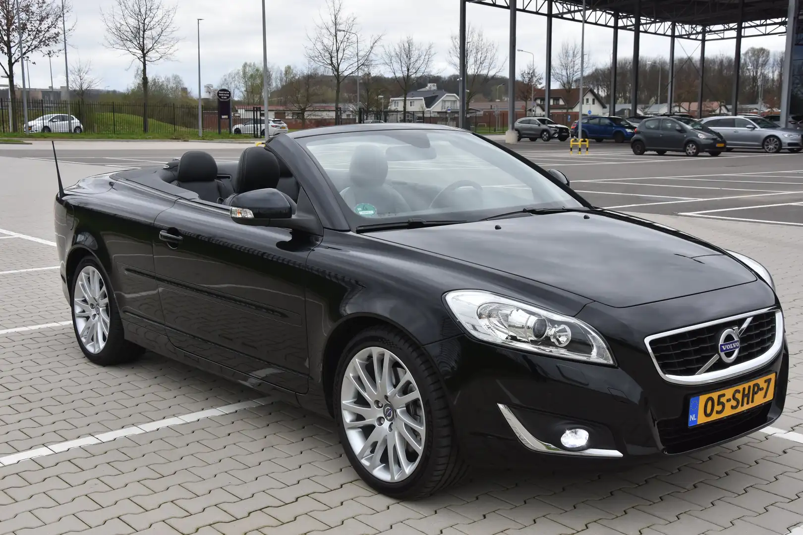 Volvo C70 C70 D4 Summum Plus Line. Topstaat! Weinig km. Чорний - 2