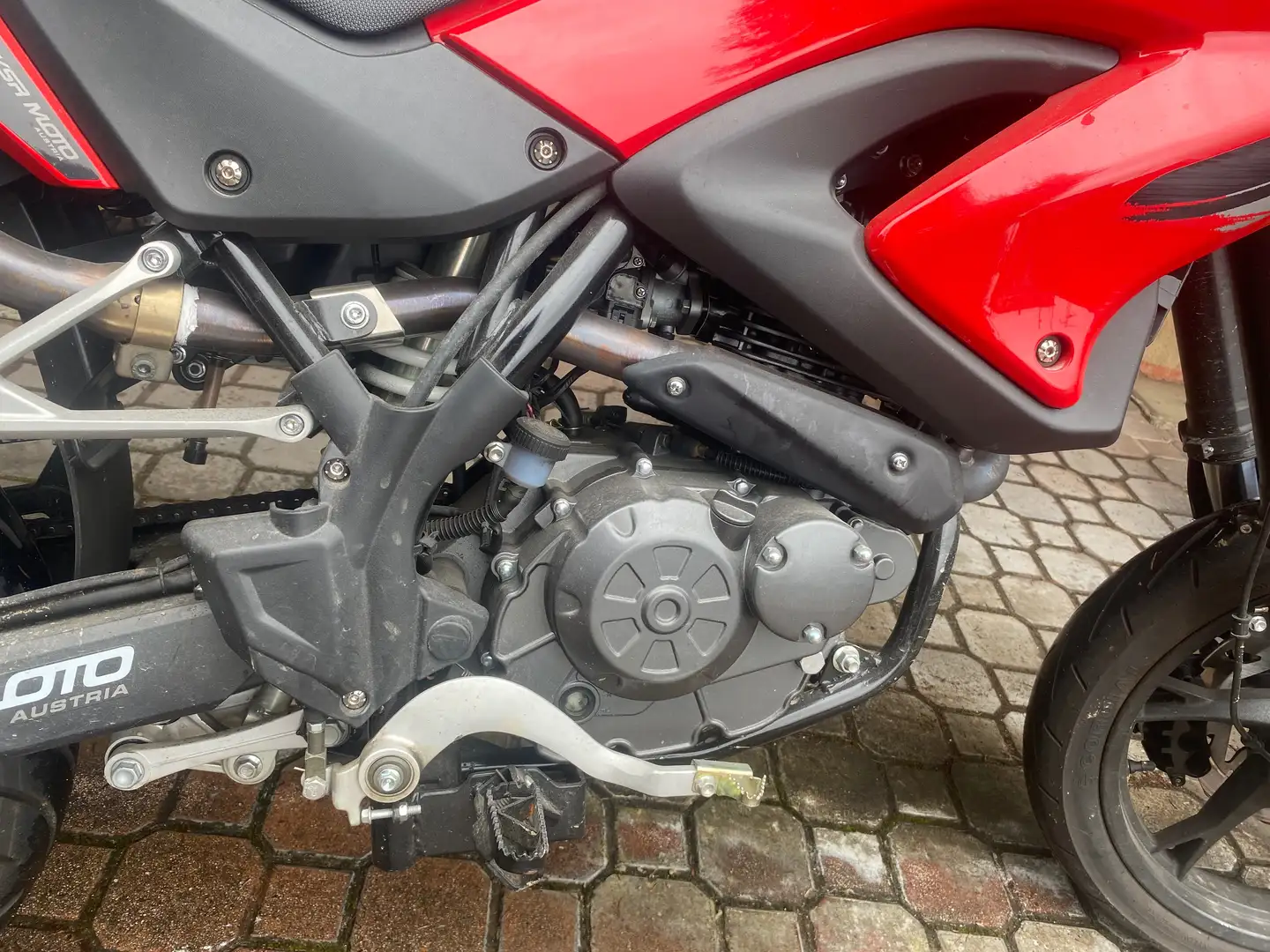 KSR Moto TW 125 Rot - 2
