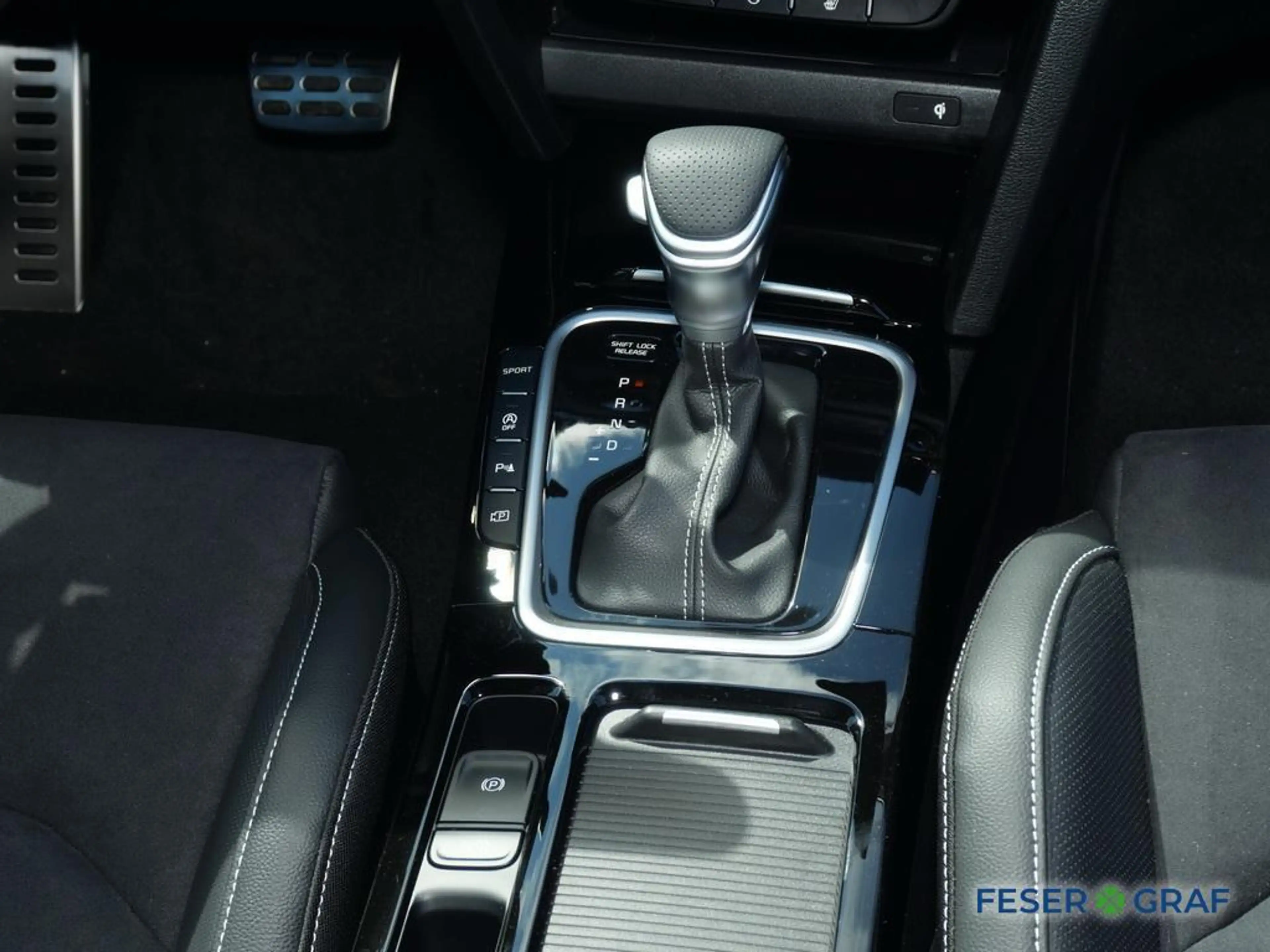 Kia XCeed 1.6T 180 DCT GT Line GLASDACH — photo 8