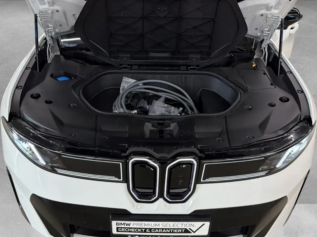BMW iX3 50 xDrive M SPORT PRO sofort Verfügbar AHK 14