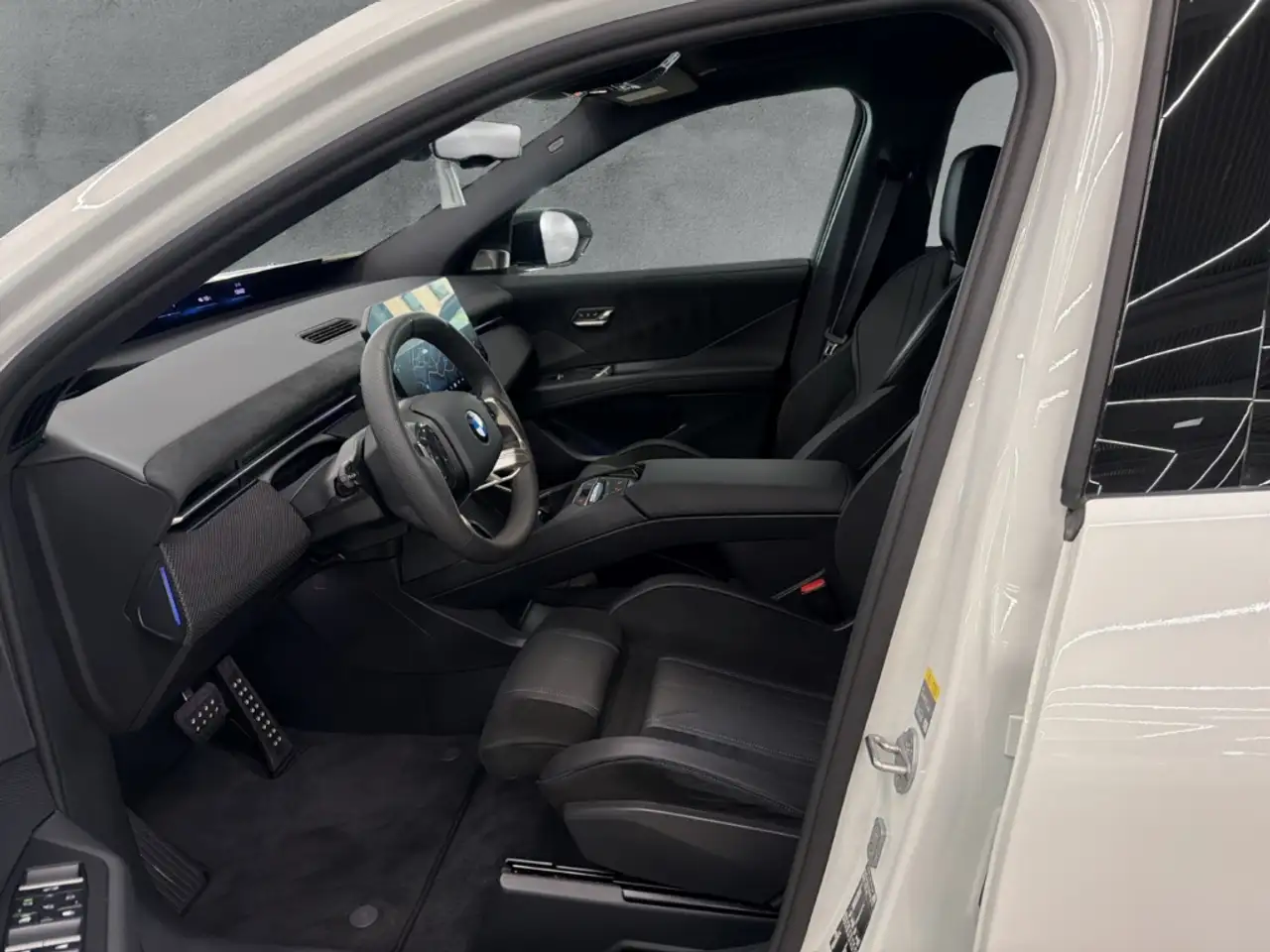 BMW iX3 50 xDrive M SPORT PRO sofort Verfügbar AHK 8