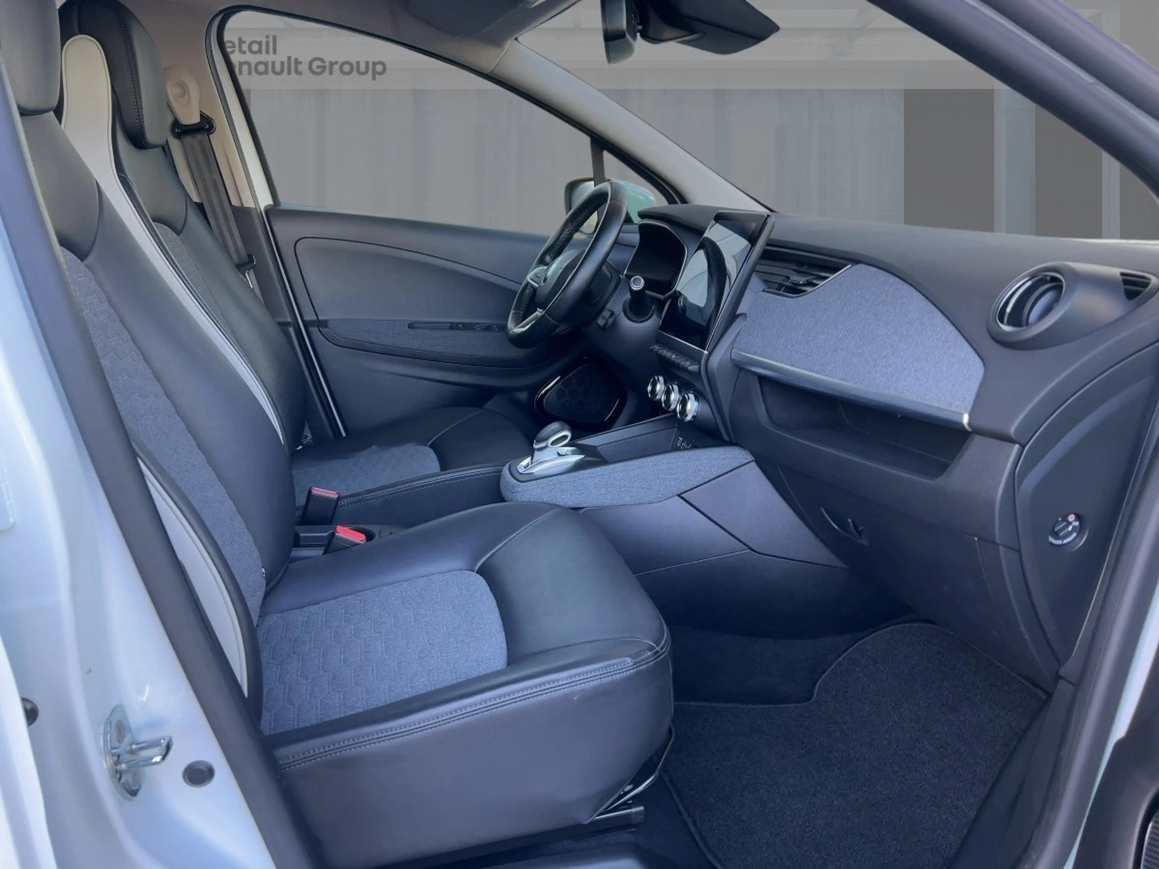Renault ZOE E-Tech 100% el. INTENS (Selection) R135 Z.E. 50 — photo 8