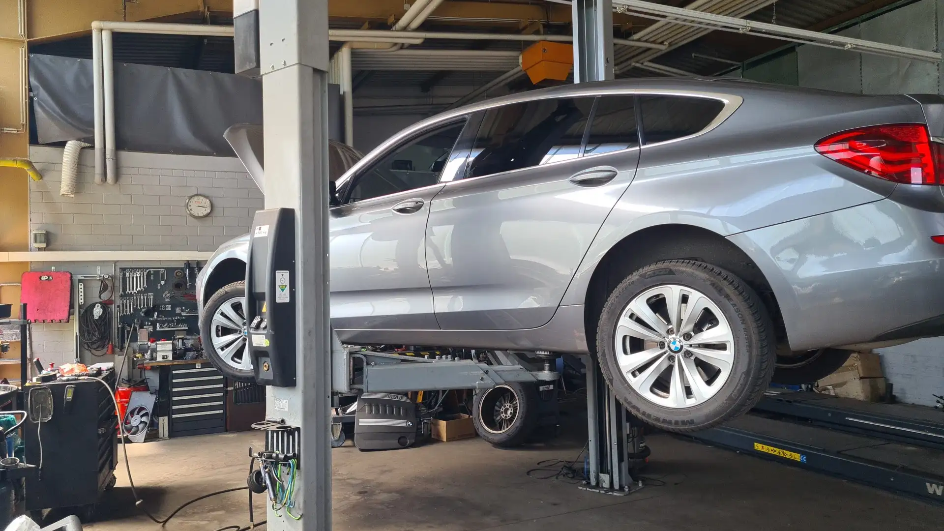 BMW 530 530d xDrive 245 ch Gran Turismo Exclusive A - 2