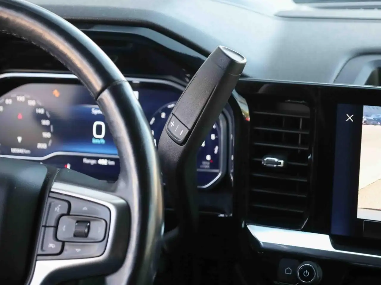 Chevrolet Silverado 1500 снимка Chevrolet Silverado 1500