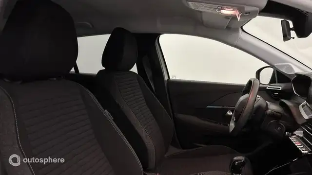 Peugeot 208 view 15