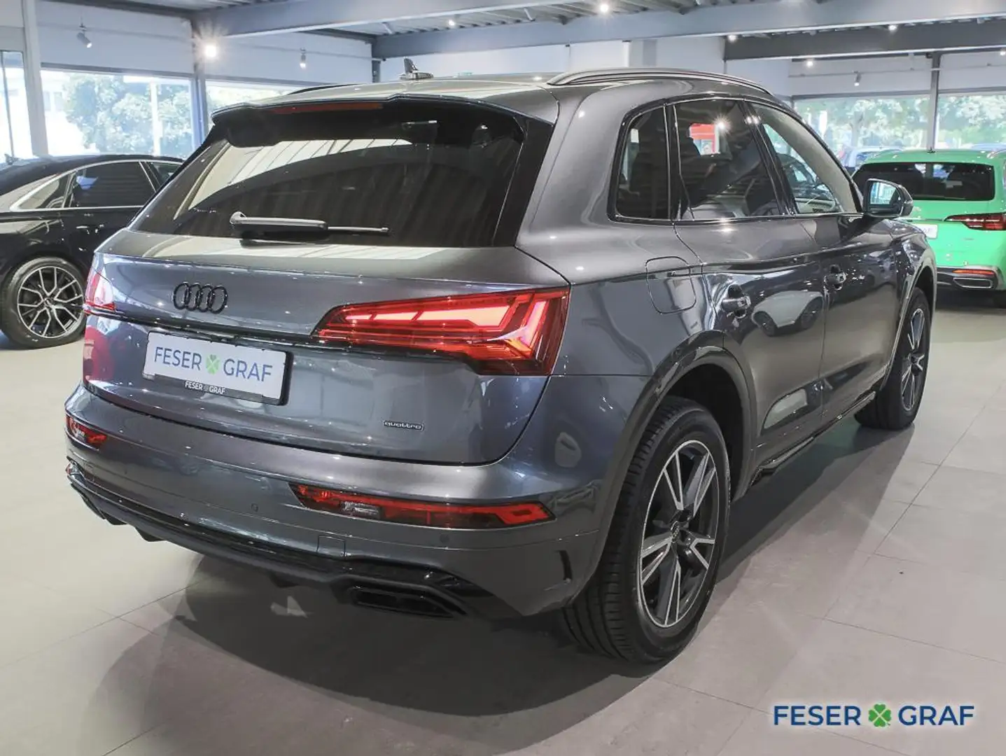 Audi Q5 40 TDI qu. 2x S line AHK Matrix RüKa Grau - 2