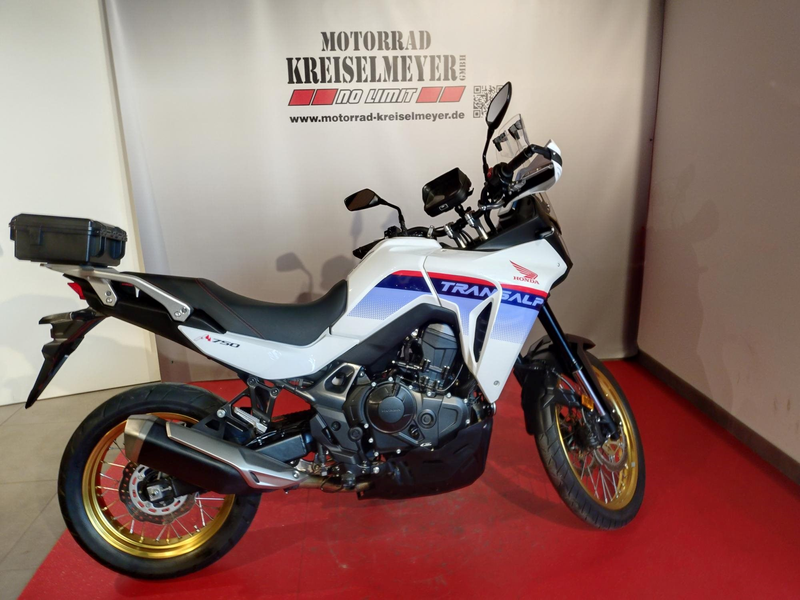 Honda XL 750 Transalp Top gepflegter Zustand mit Zubehör! — photo 8