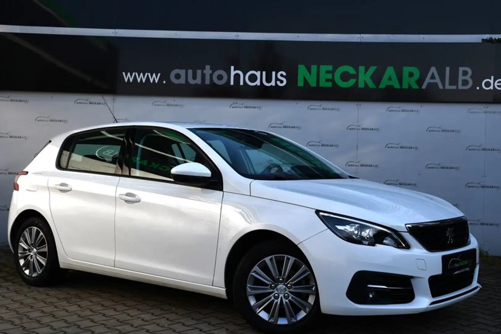 Peugeot 308 Active Pack *Navi*Kamera*Tempomat* Blanc - 1
