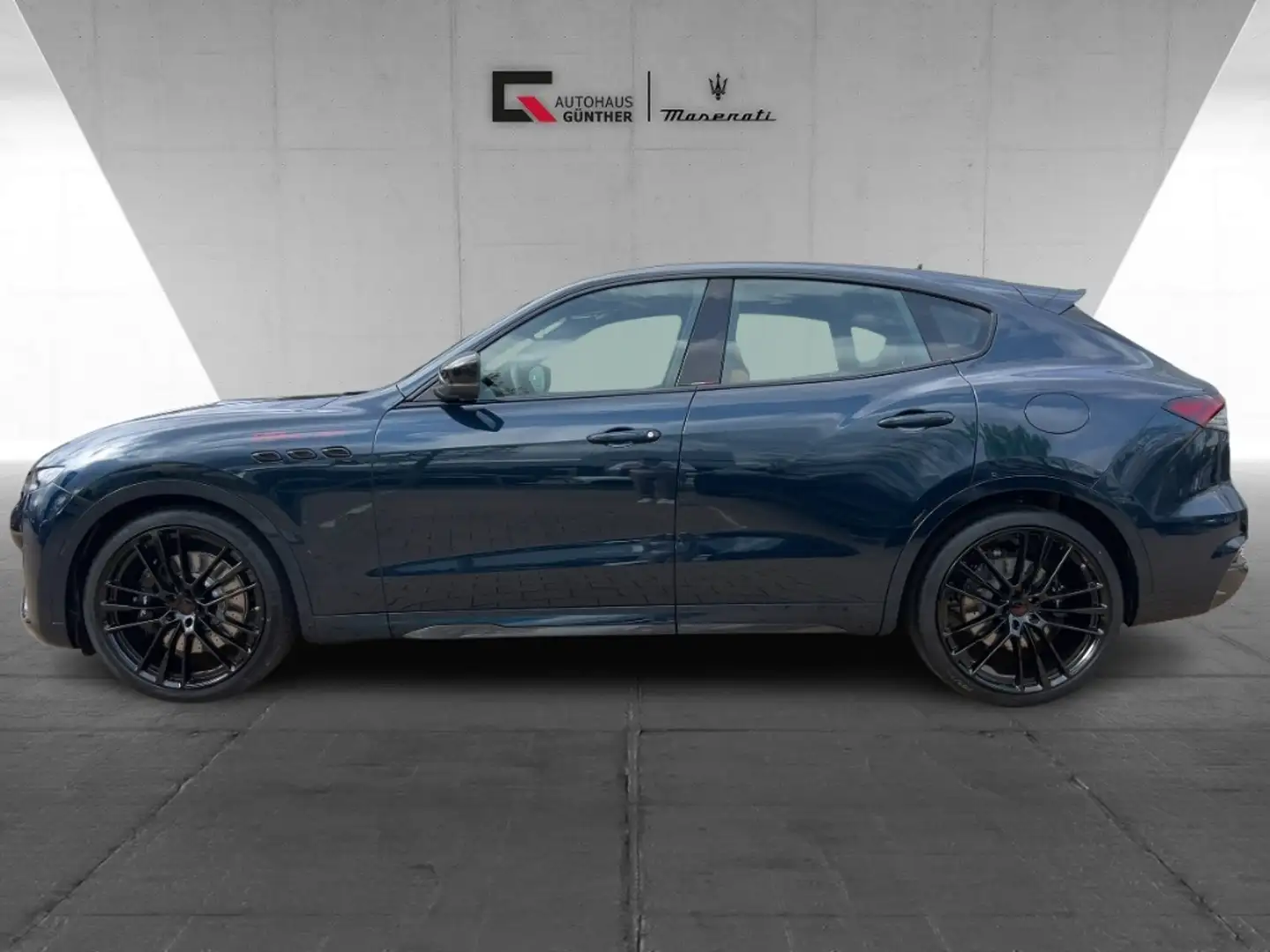 Maserati Levante limitiertes V8 Sondermodell *ULTIMA* Blue - 2