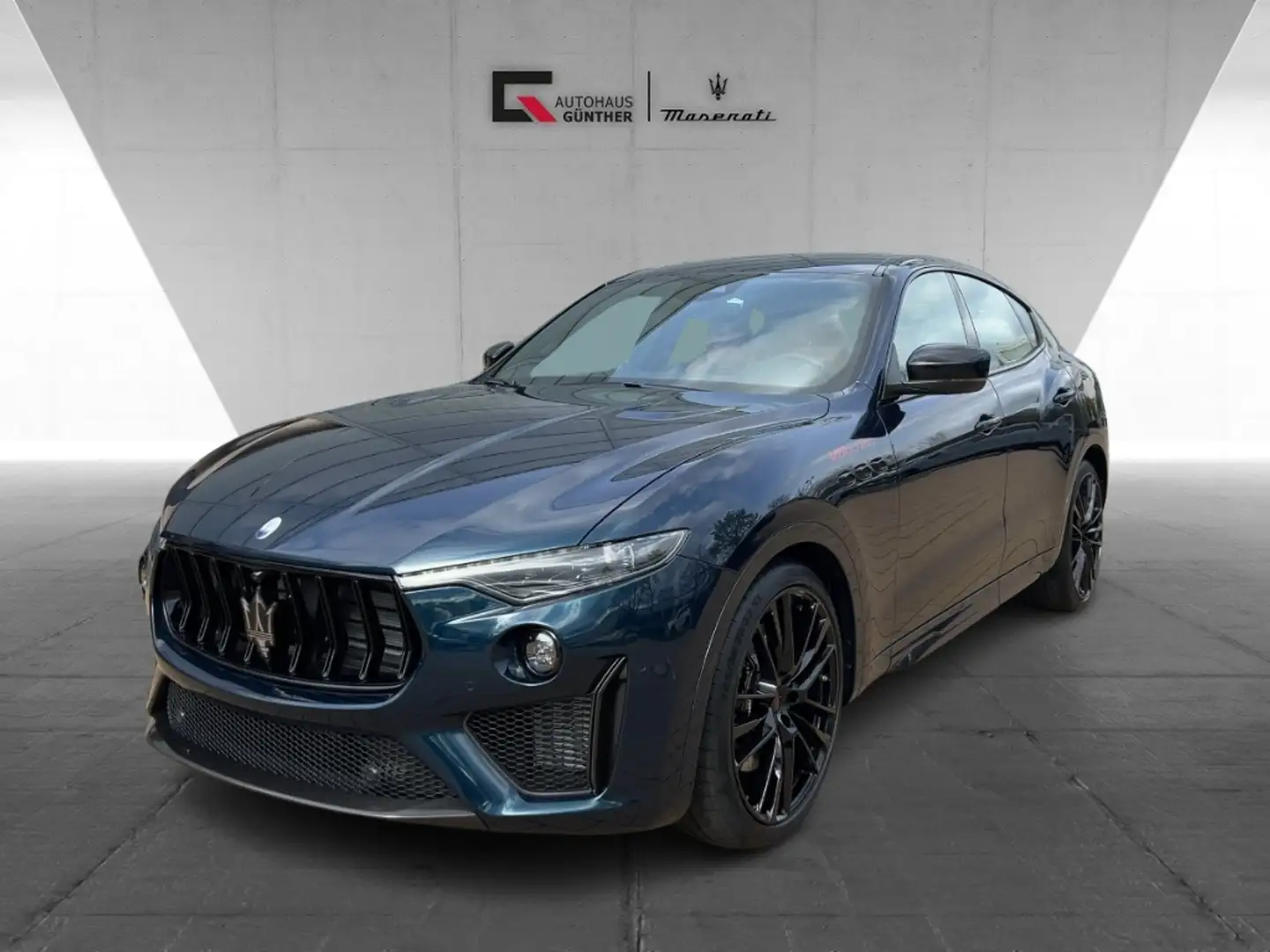 Maserati Levante limitiertes V8 Sondermodell *ULTIMA* Blau - 1