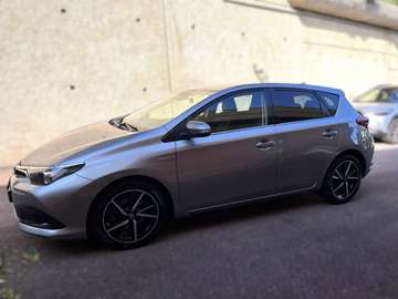 Auris II 20151.8h Lounge cvt my17