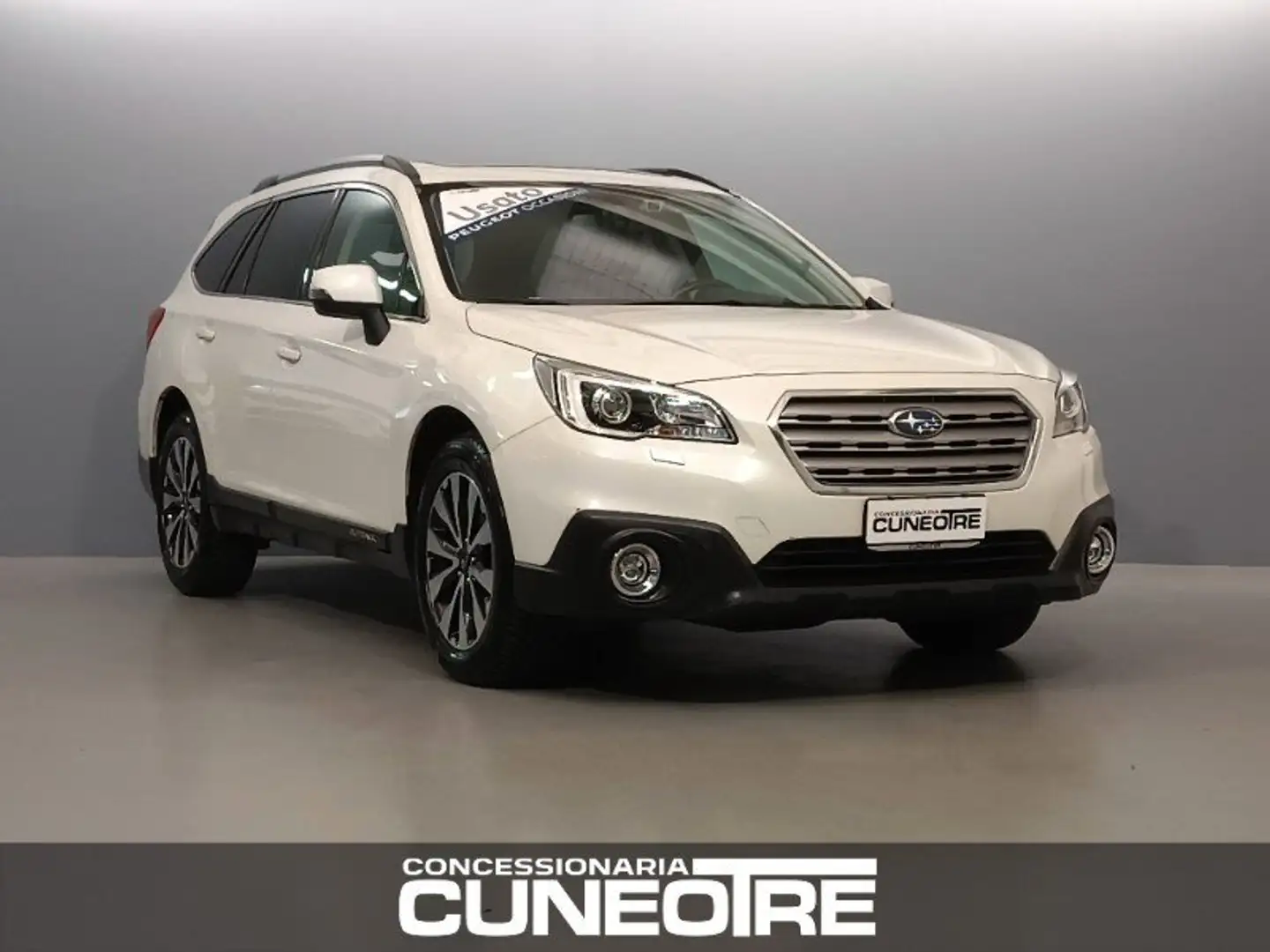 Subaru OUTBACK Outback 2.0d Lineartronic Unlimited Wit - 1