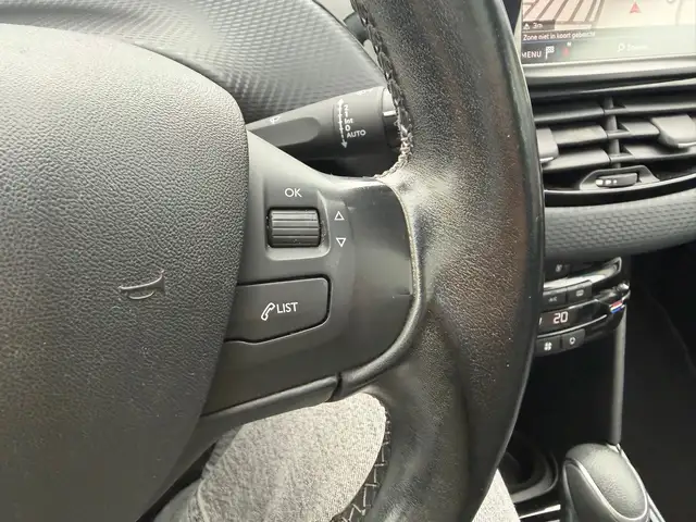 Peugeot 2008 view 21