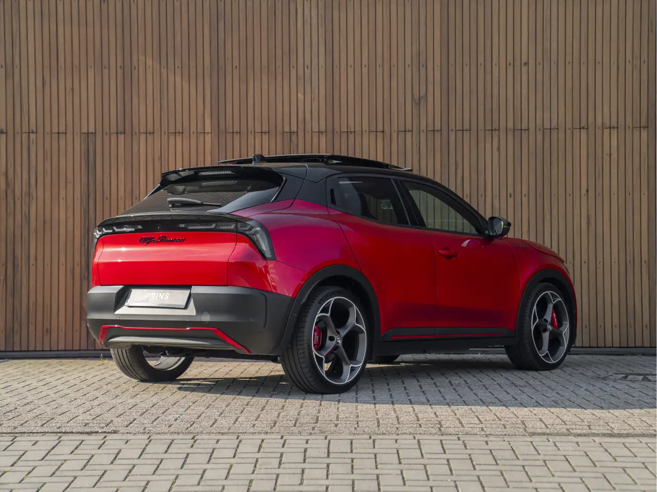Alfa Romeo Junior 2025