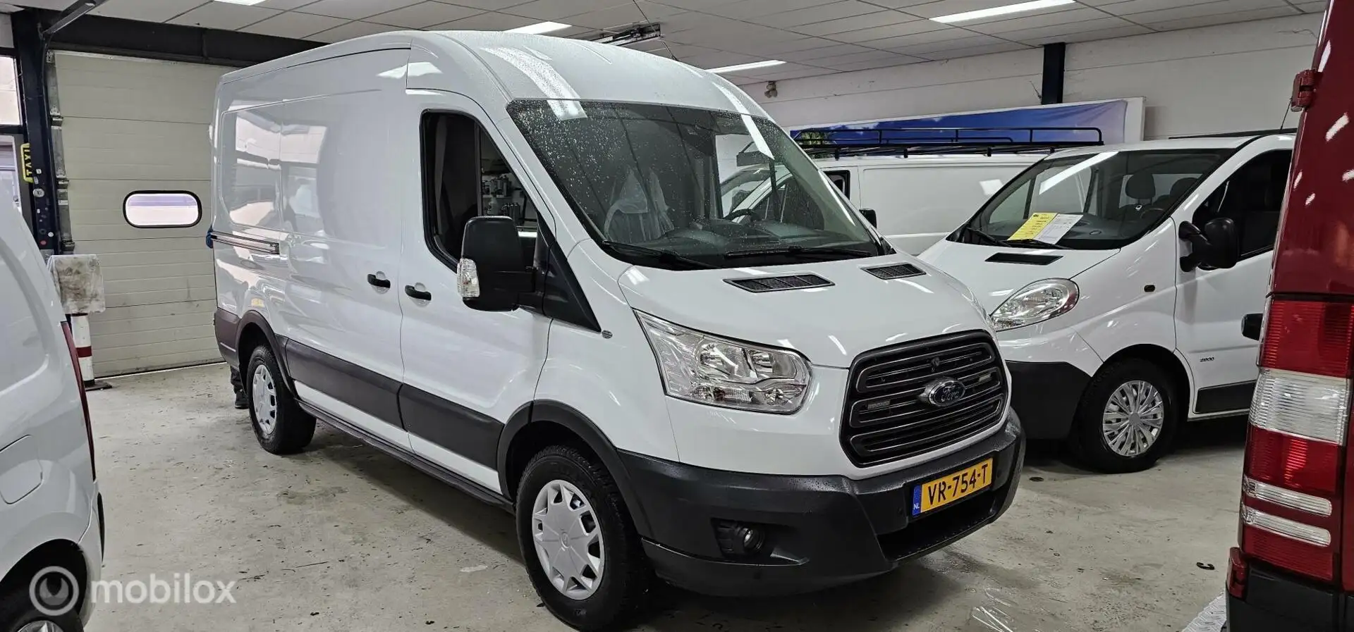 Ford Transit 290 2.2 TDCI L2H2 Ambiente Wit - 1