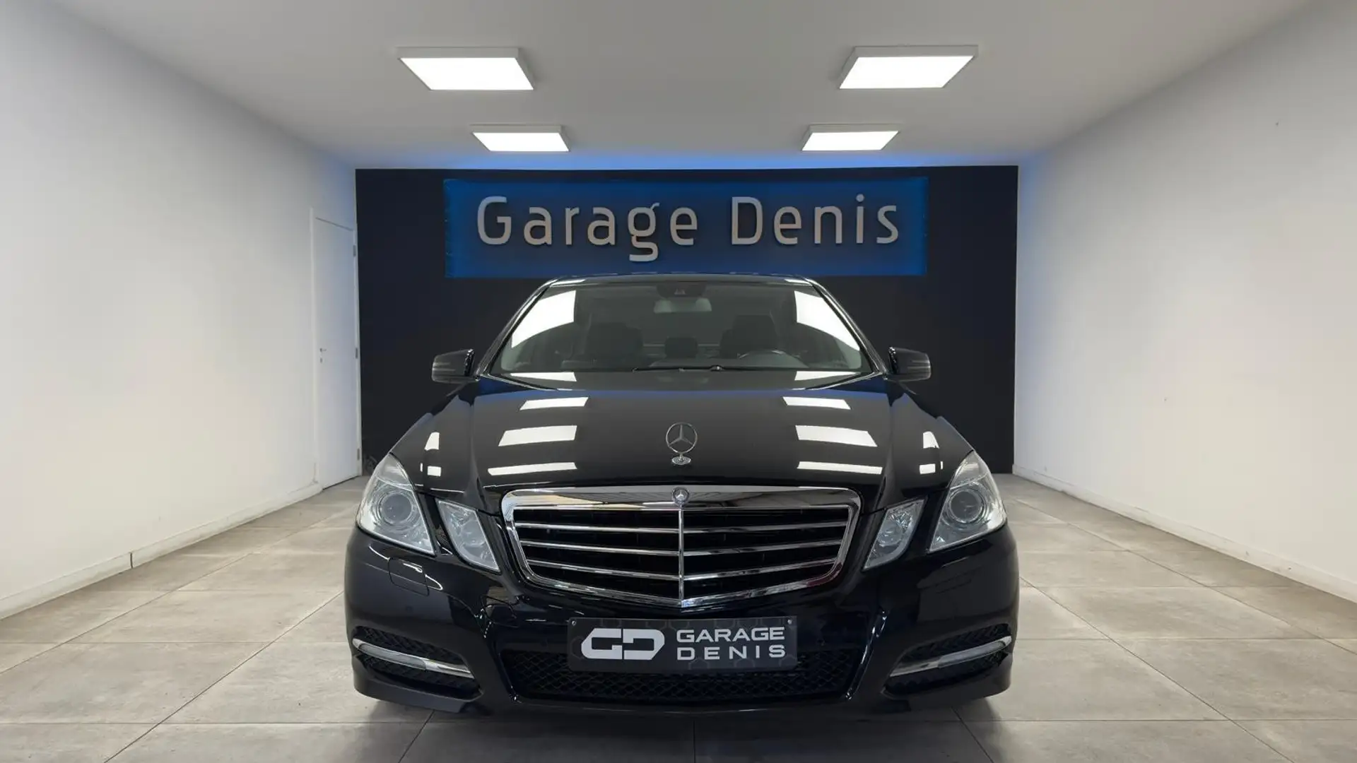 Mercedes-Benz E 200 CDI BE Avantgarde *GPS*CUIR*LED*GARANTIE* Noir - 2