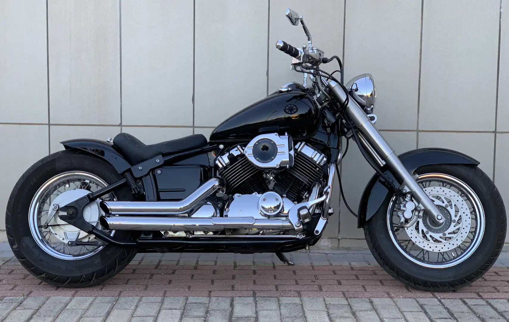 Yamaha XVS 650 custom - 1