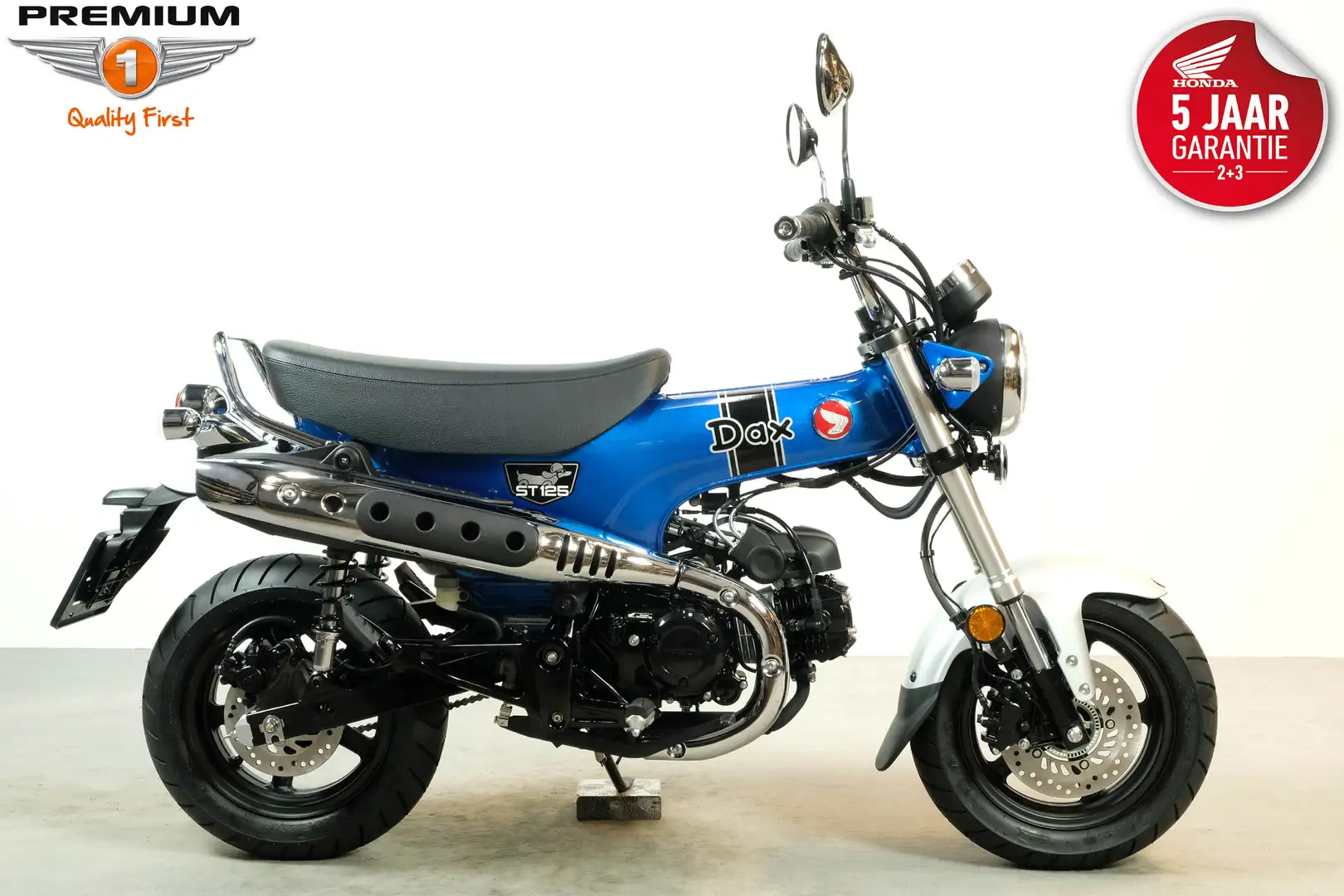 Honda DAX ST 125 Azul - 1