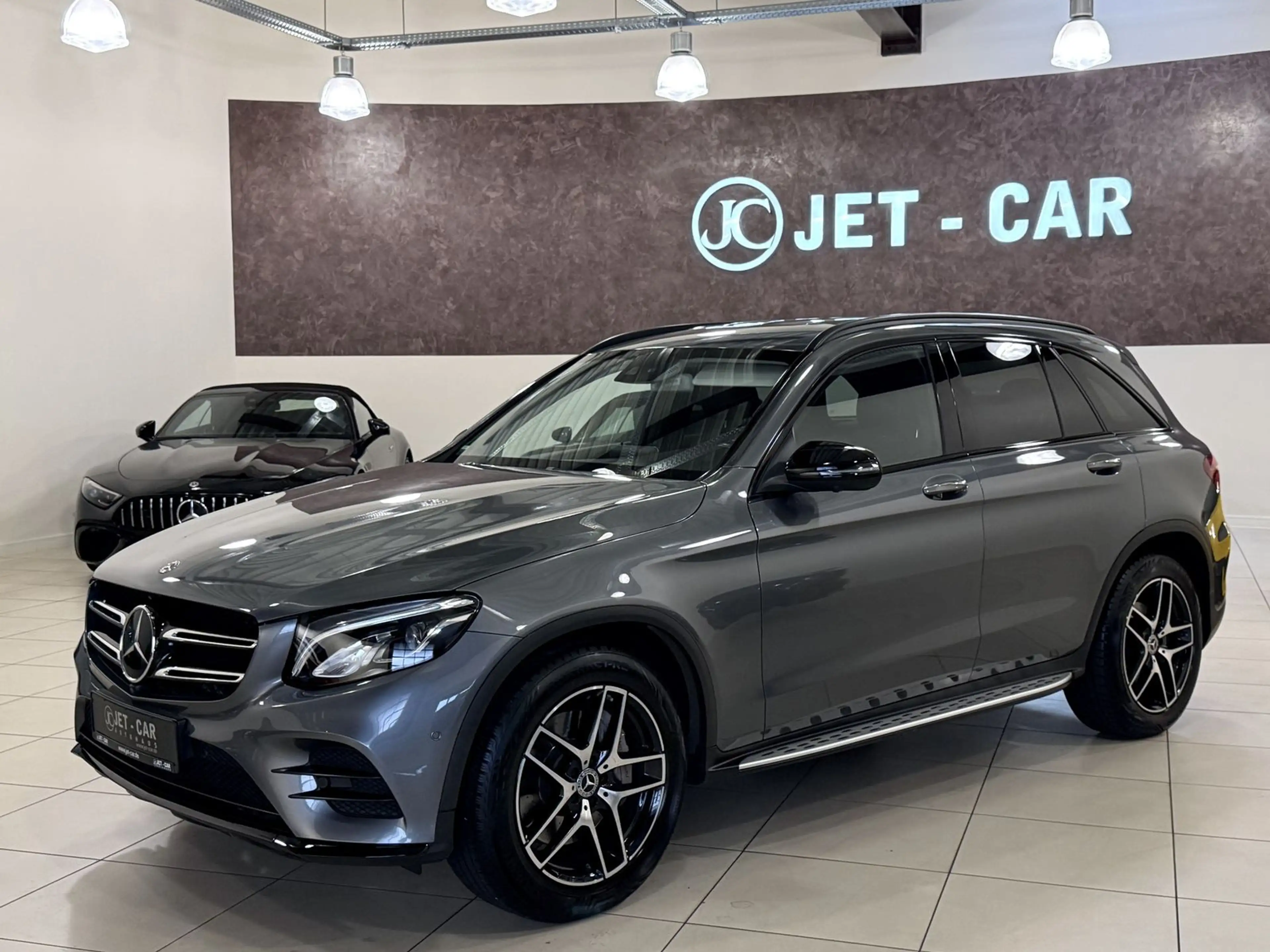 Mercedes-Benz GLC 300 AMG Line *Comand-Carbon-Night-Burmester