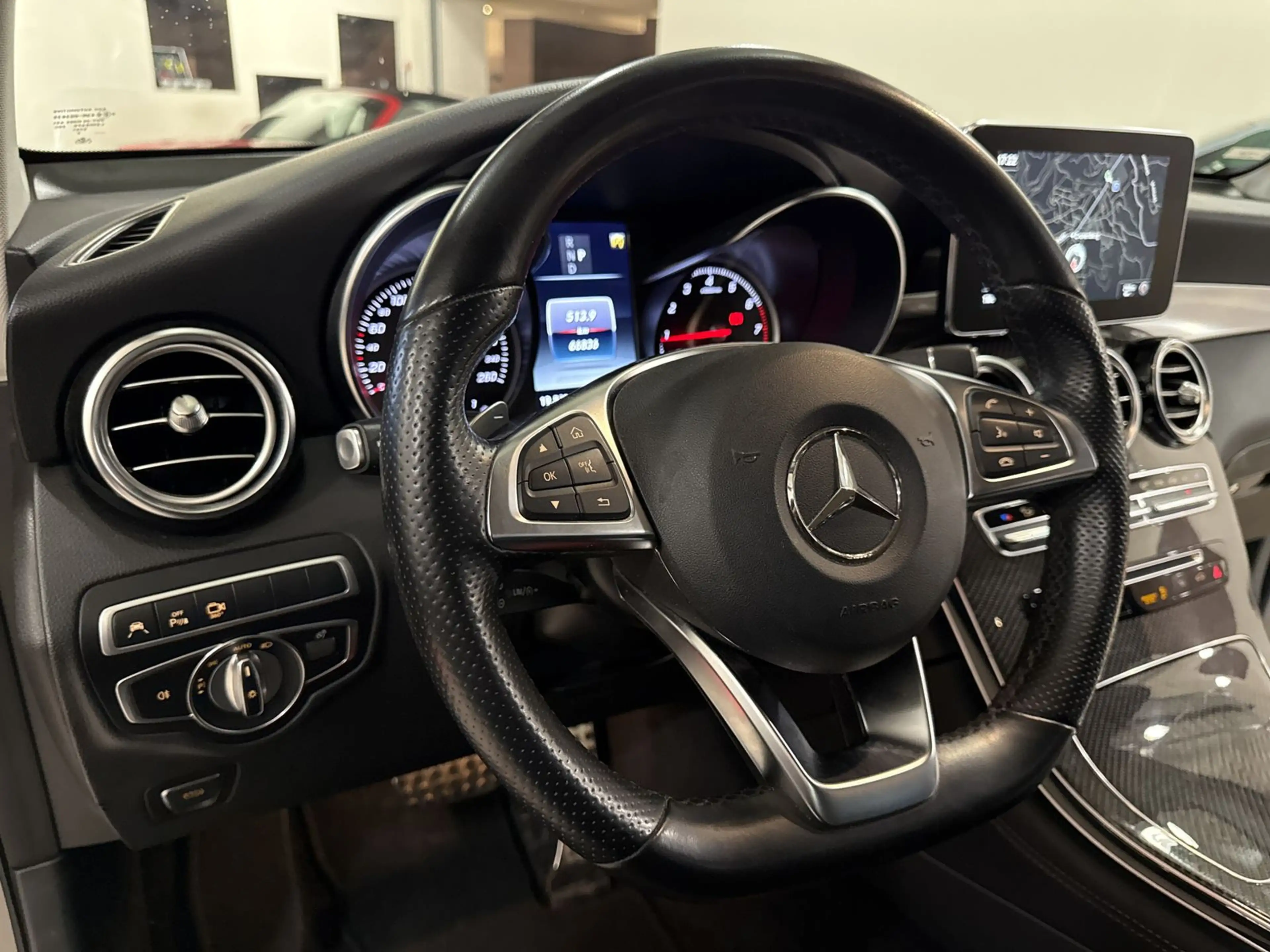 Mercedes-Benz GLC 300 AMG Line *Comand-Carbon-Night-Burmester — photo 15