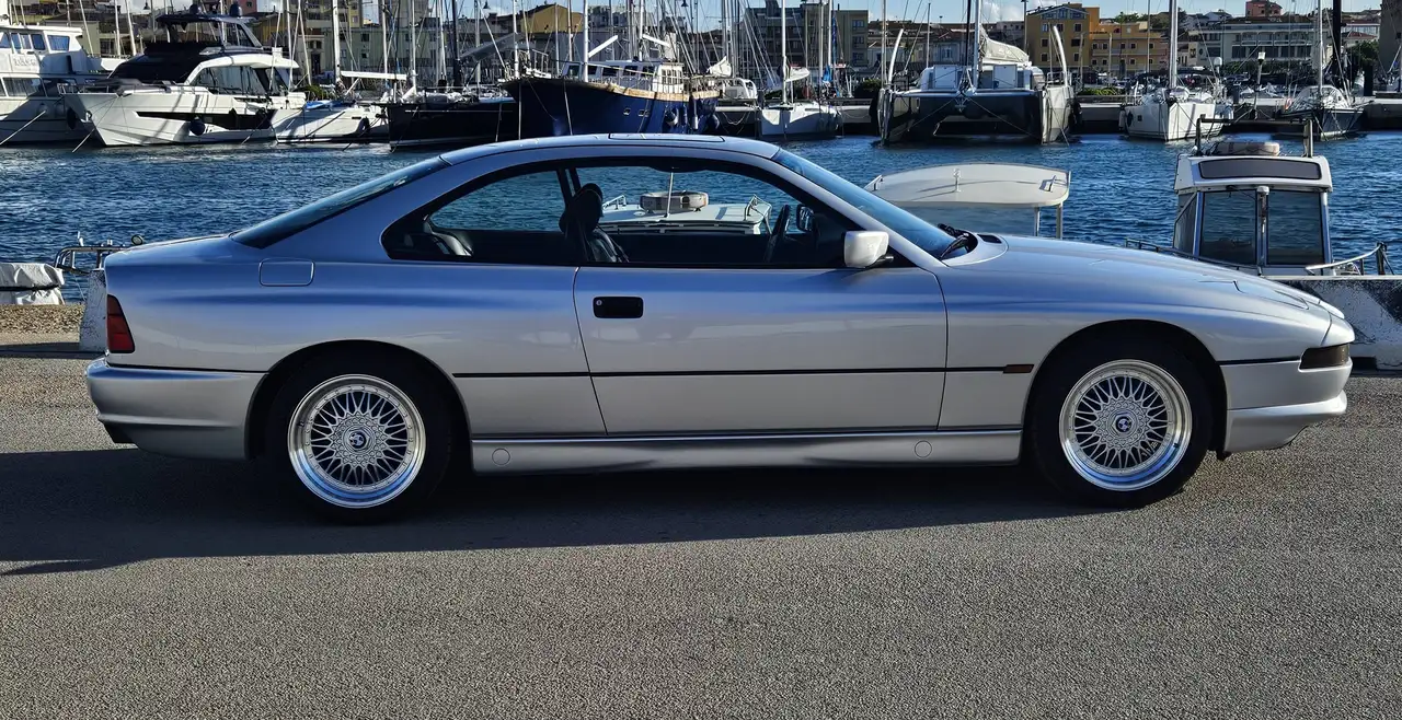 BMW 850 I, foto 2