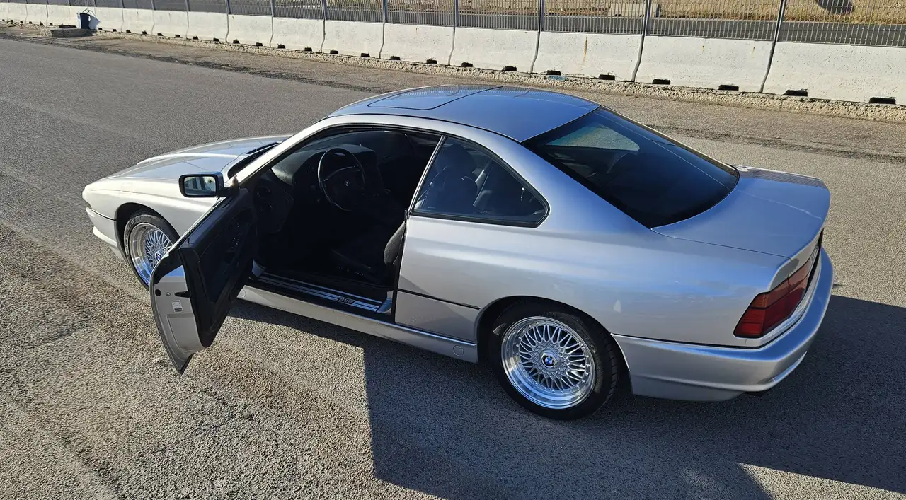 BMW 850 I, foto 7