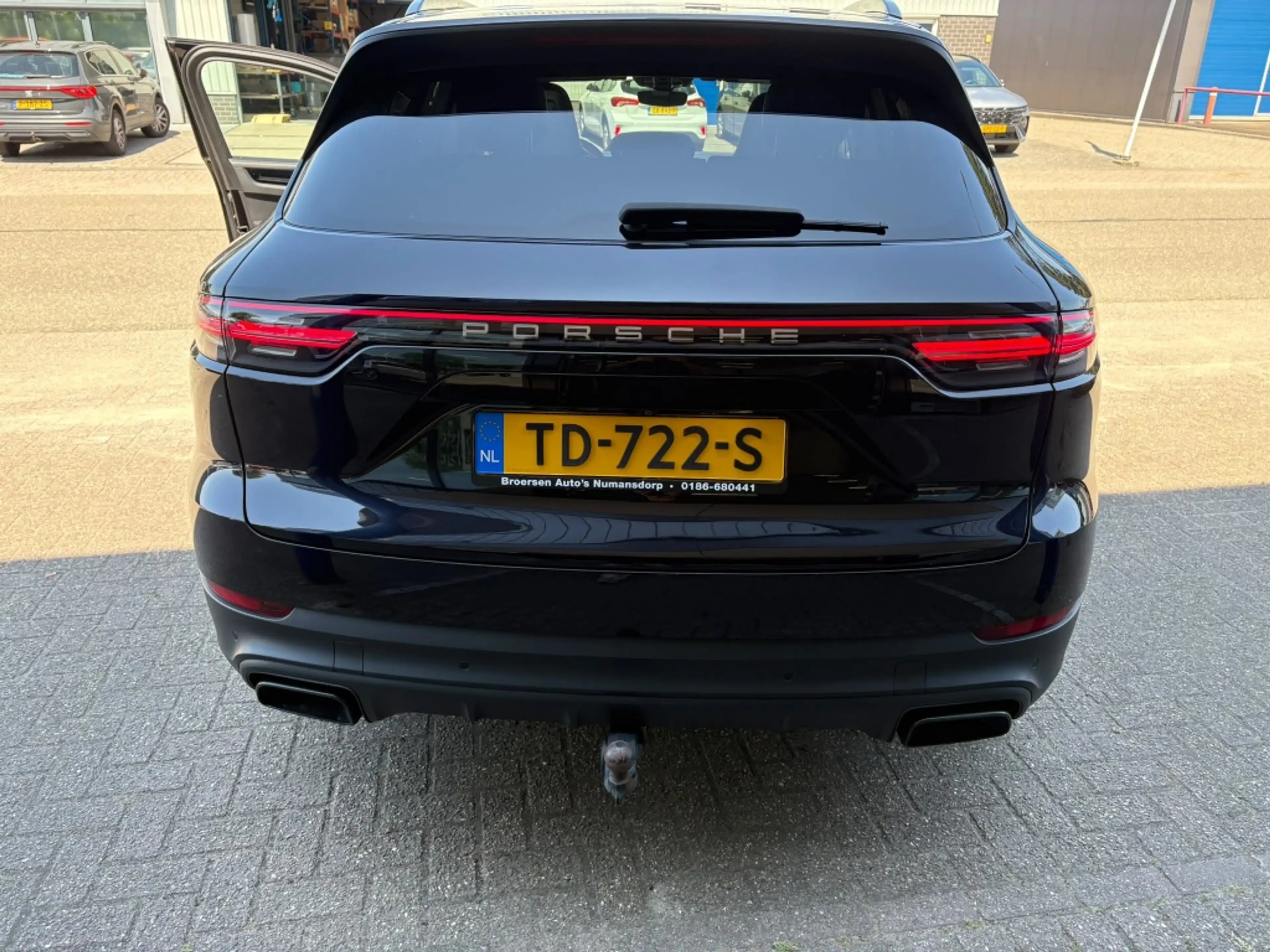 Porsche Cayenne 3.0 E-Hybrid | Trekhaak | Panoramadak | Luchtverin — photo 5