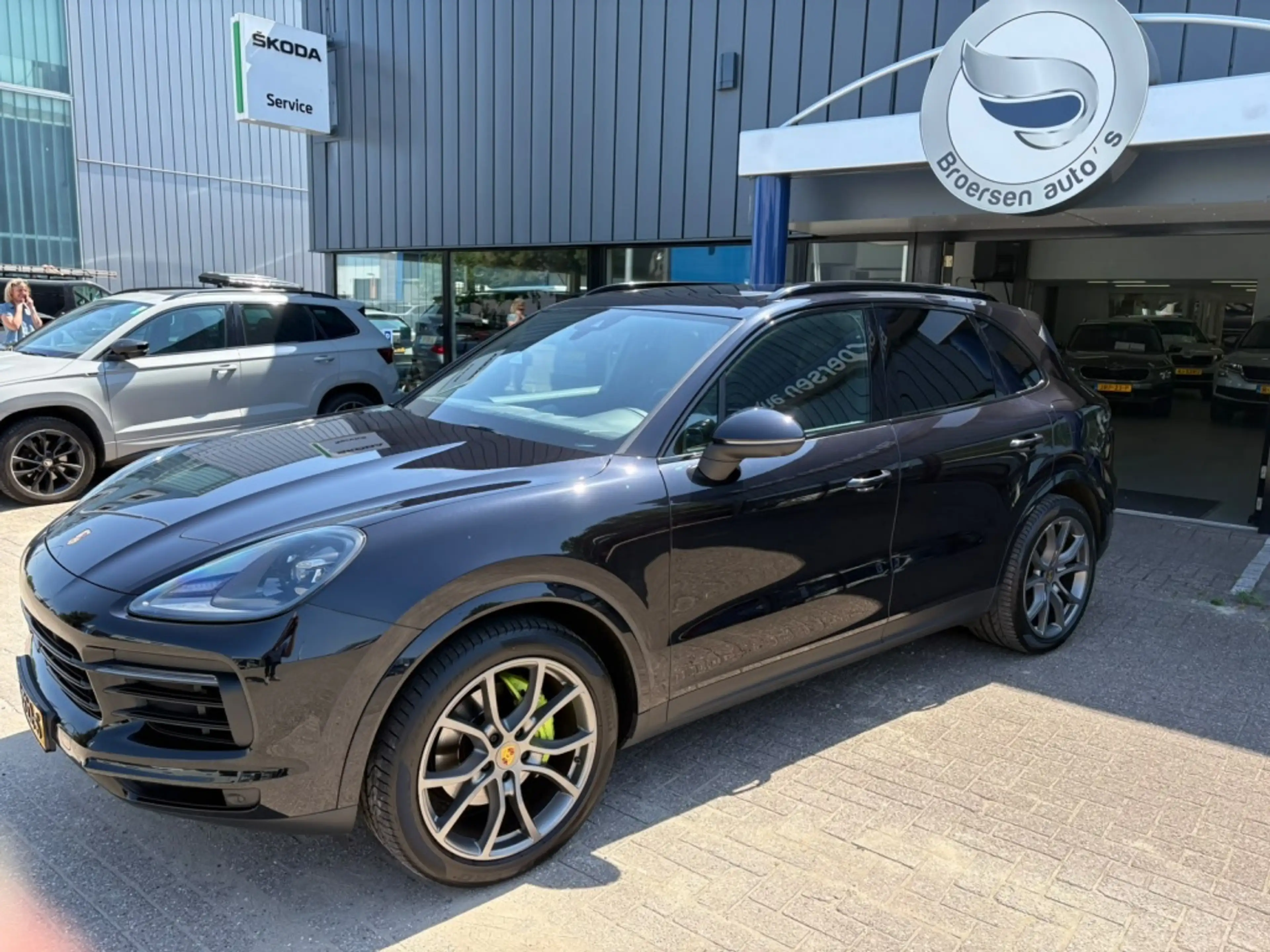 Porsche Cayenne 3.0 E-Hybrid | Trekhaak | Panoramadak | Luchtverin — photo 3