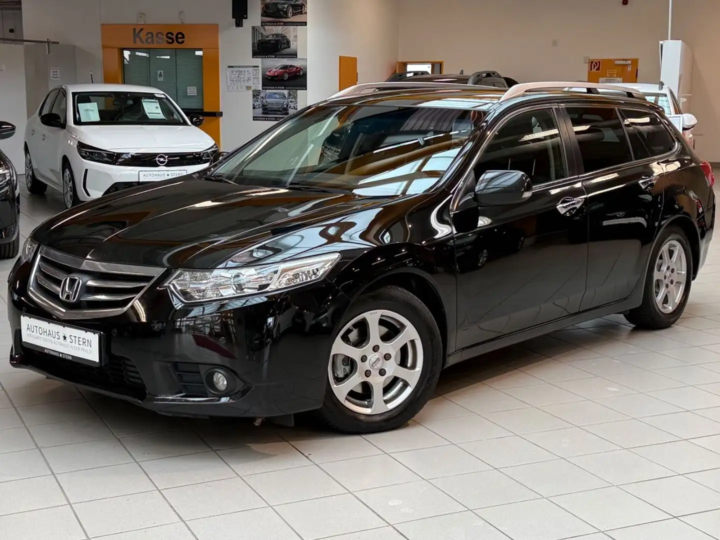Honda Accord Tourer Executive|AHK|Navi|Xenon|1.Hand Negro - 1