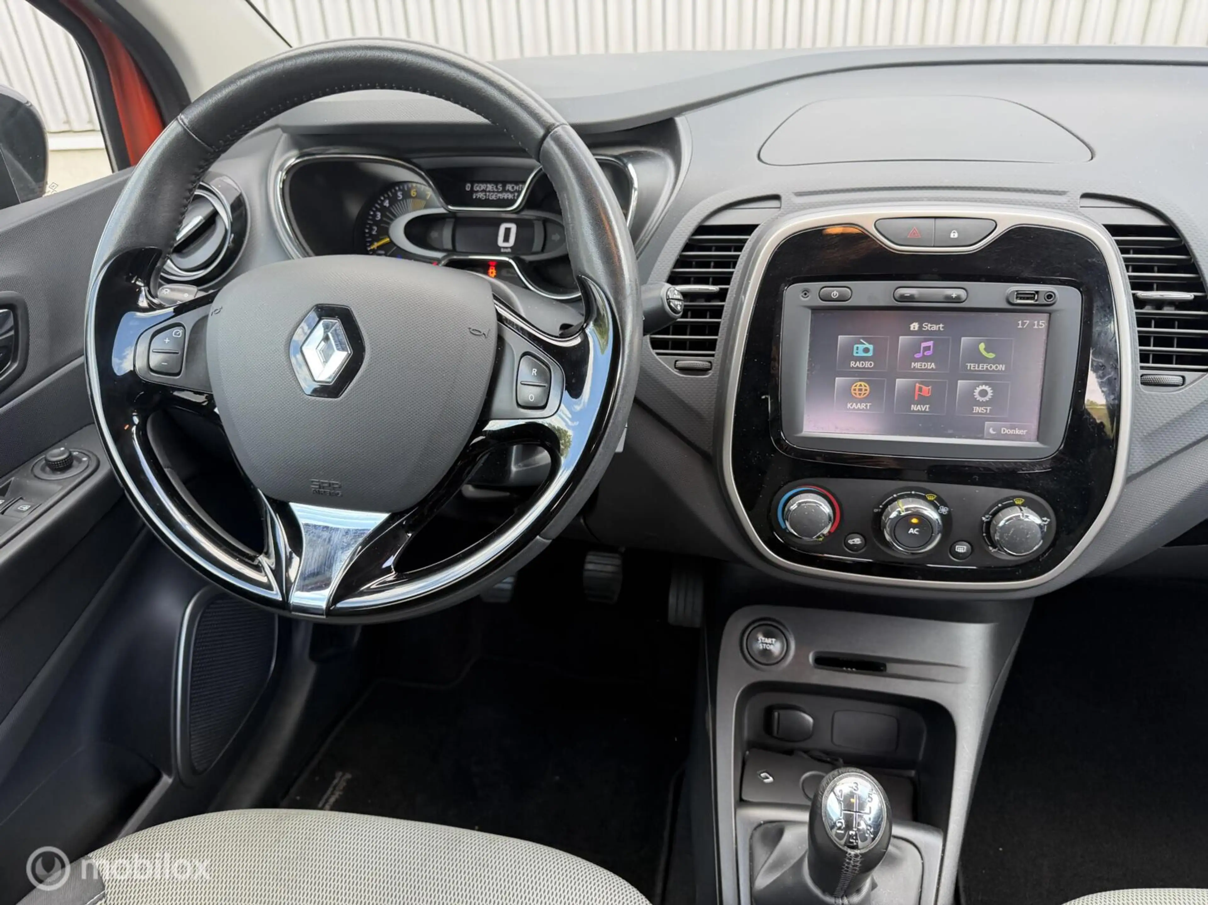 Renault Captur 0.9 TCe Dynamique 2014 / 31000KM NAP / Navigatie / — photo 11