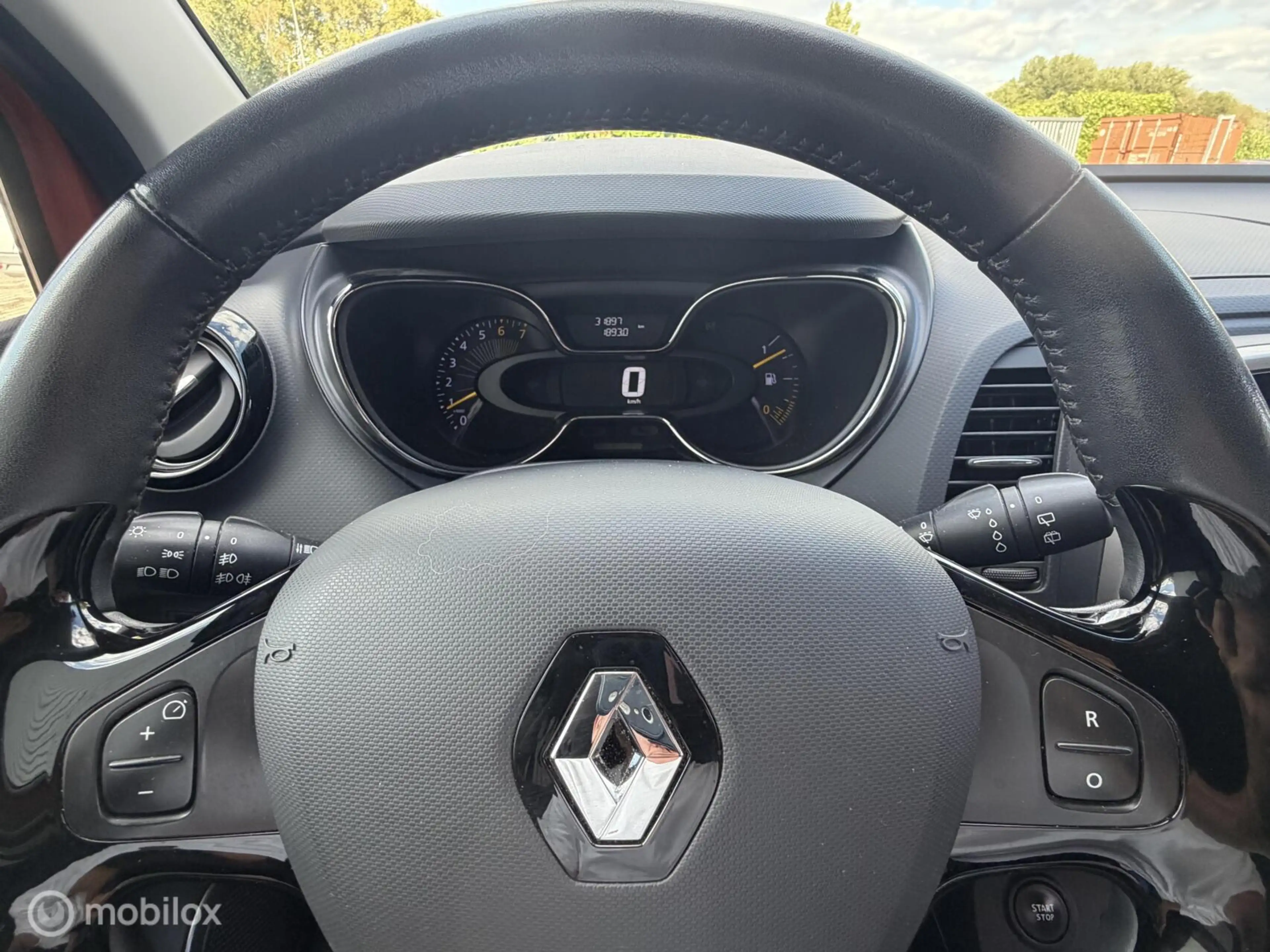 Renault Captur 0.9 TCe Dynamique 2014 / 31000KM NAP / Navigatie / — photo 22