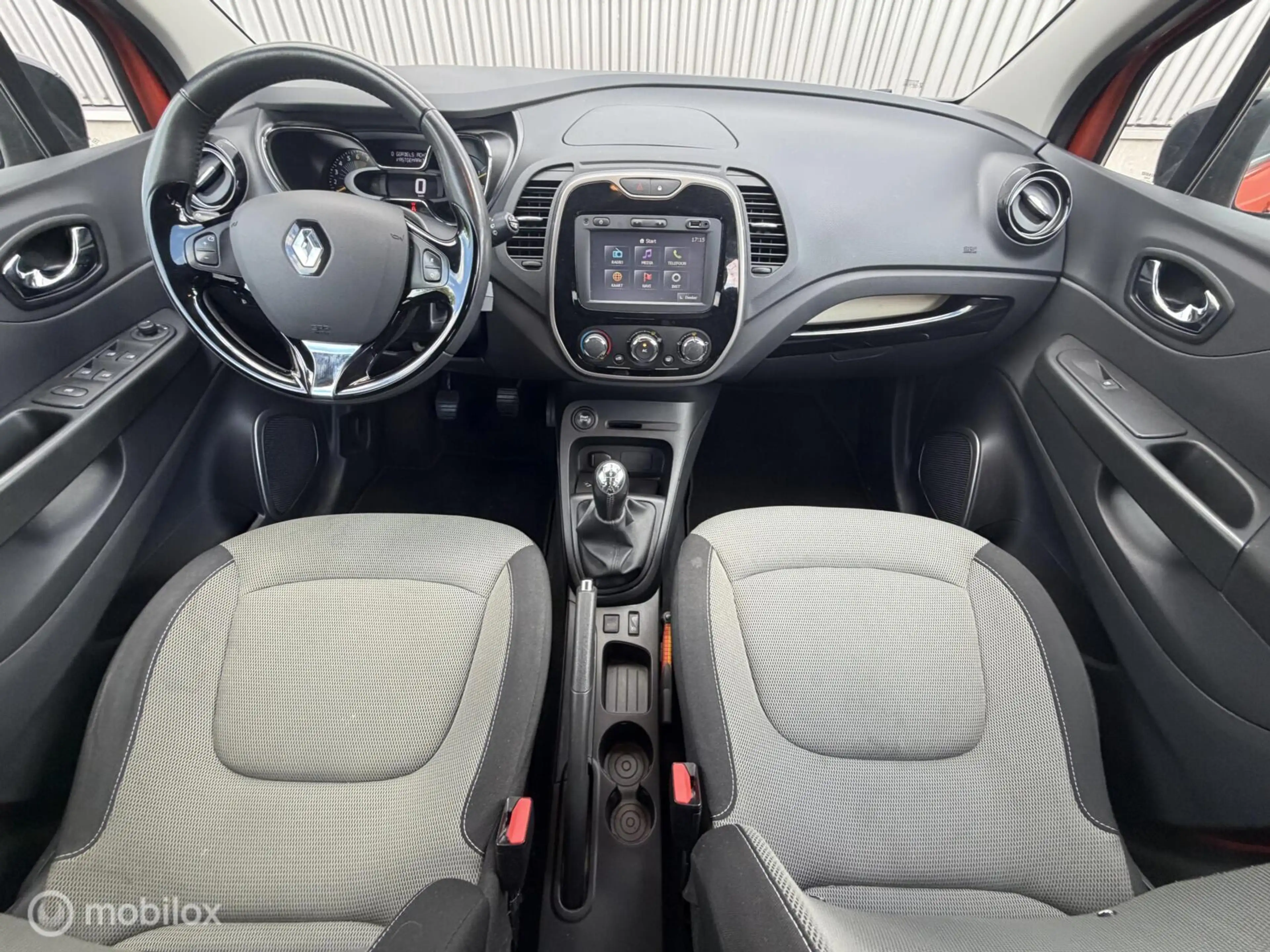 Renault Captur 0.9 TCe Dynamique 2014 / 31000KM NAP / Navigatie / — photo 10