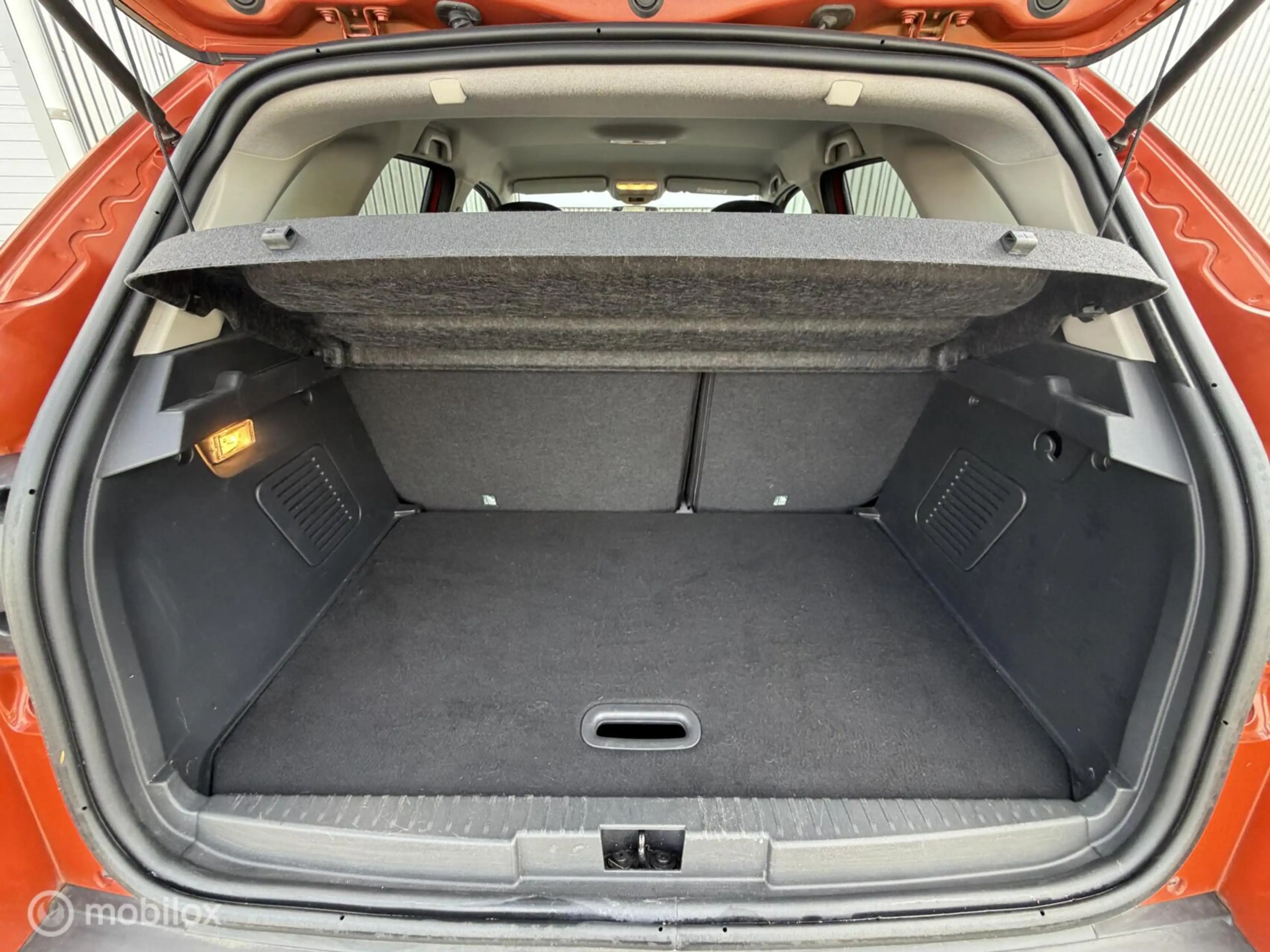 Renault Captur 0.9 TCe Dynamique 2014 / 31000KM NAP / Navigatie / — photo 19