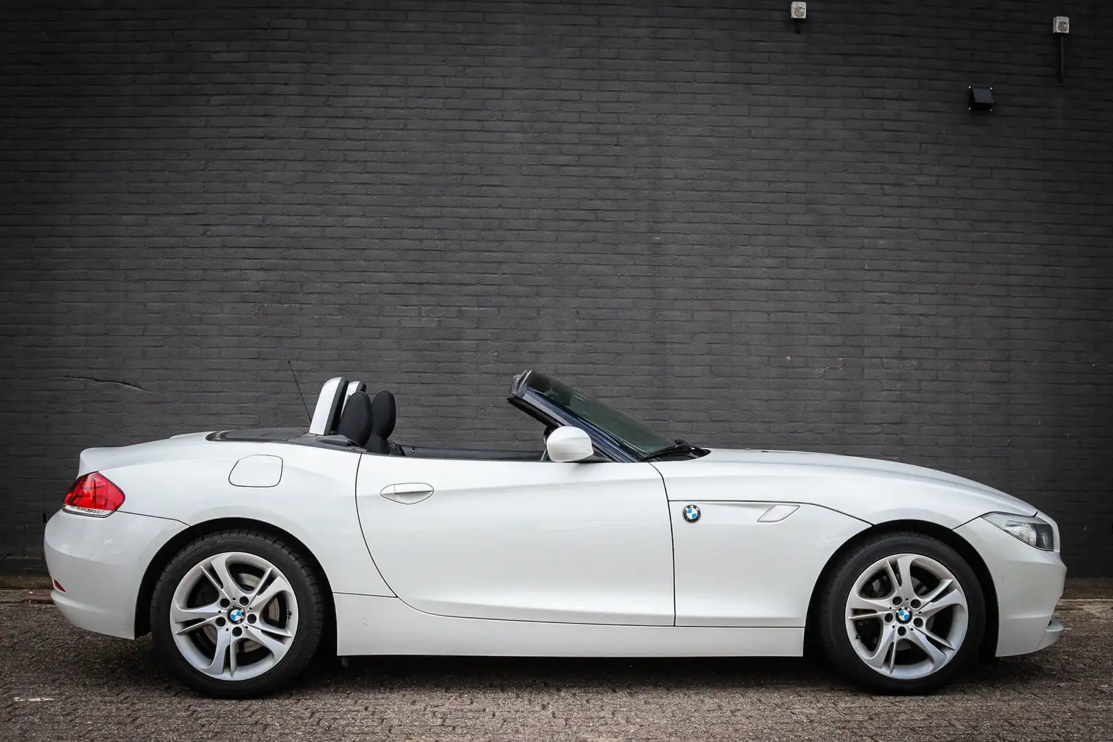 BMW Z4 Roadster sDrive23i Nieuw binnen; Jouw droomauto? Білий - 2
