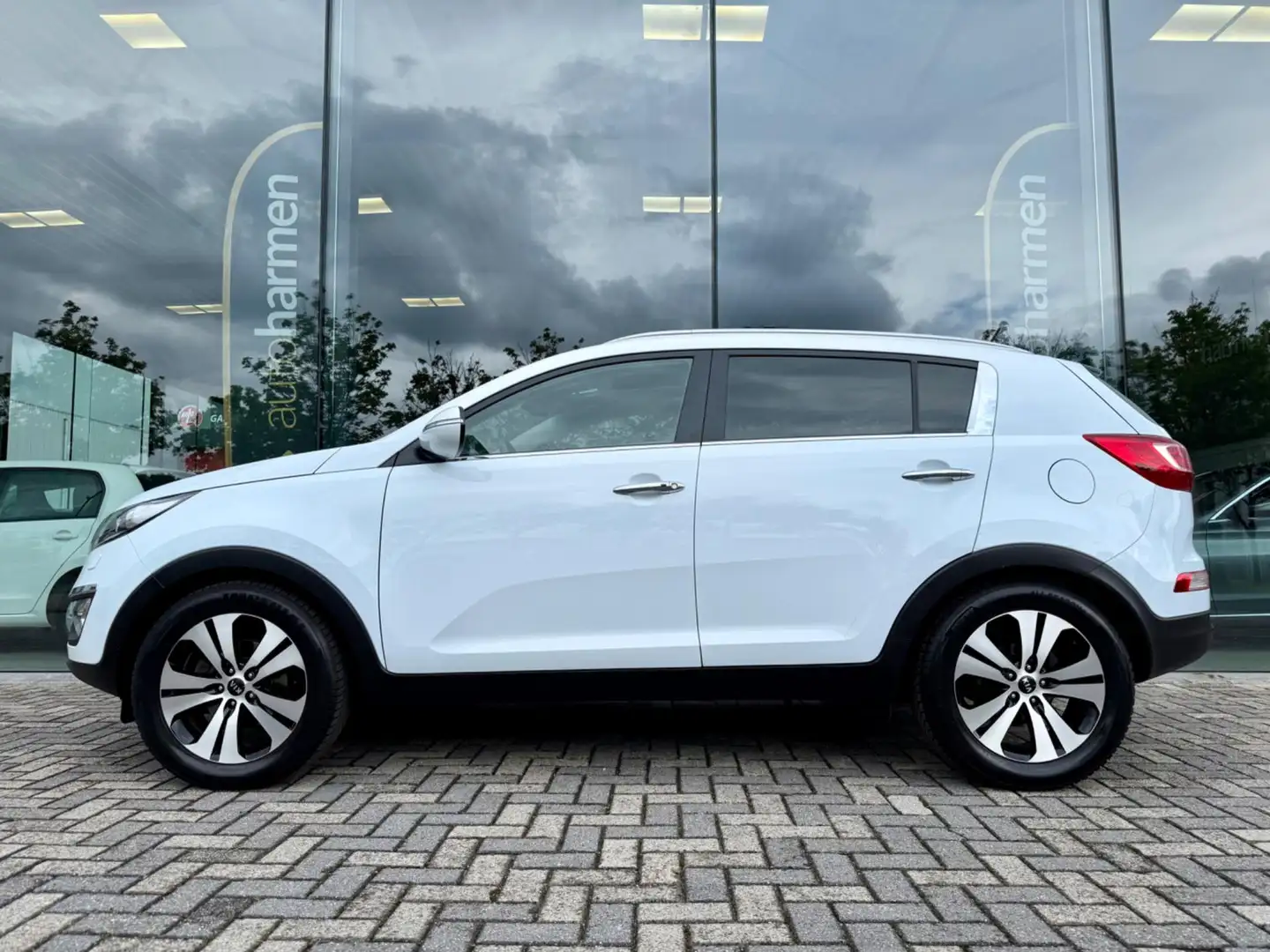 Kia Sportage 2.0 Automaat Super Pack, Panoramadak, KeyLess, Tre Blanco - 2