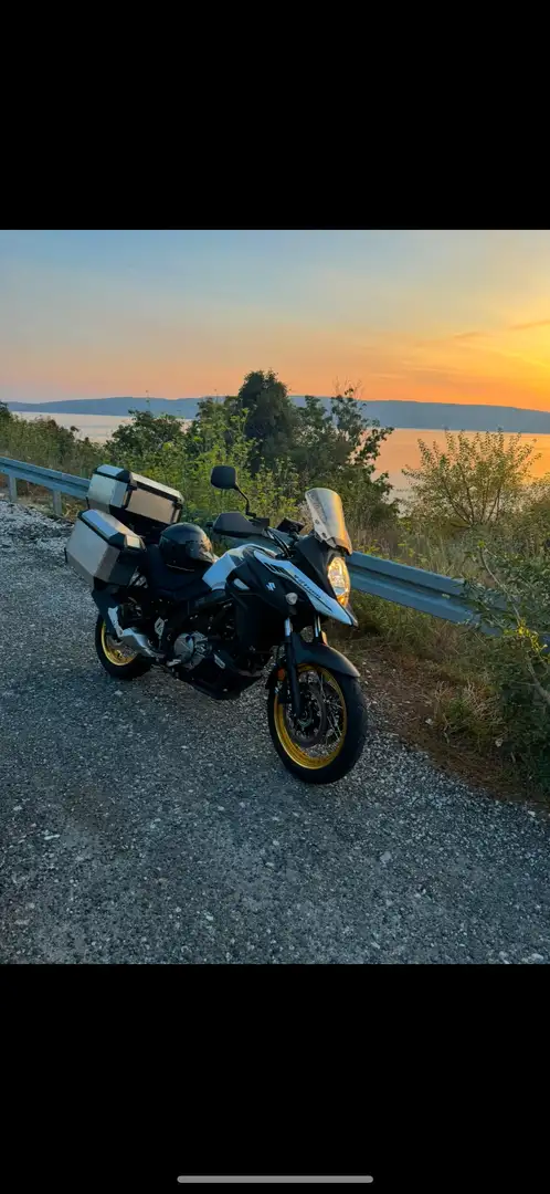 Suzuki V-Strom 650 XT - 1