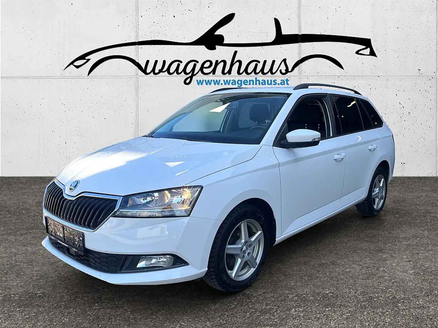 Skoda Fabia Combi Ambition TSI, PDC, App Connect, 8 Fach Weiß - 1
