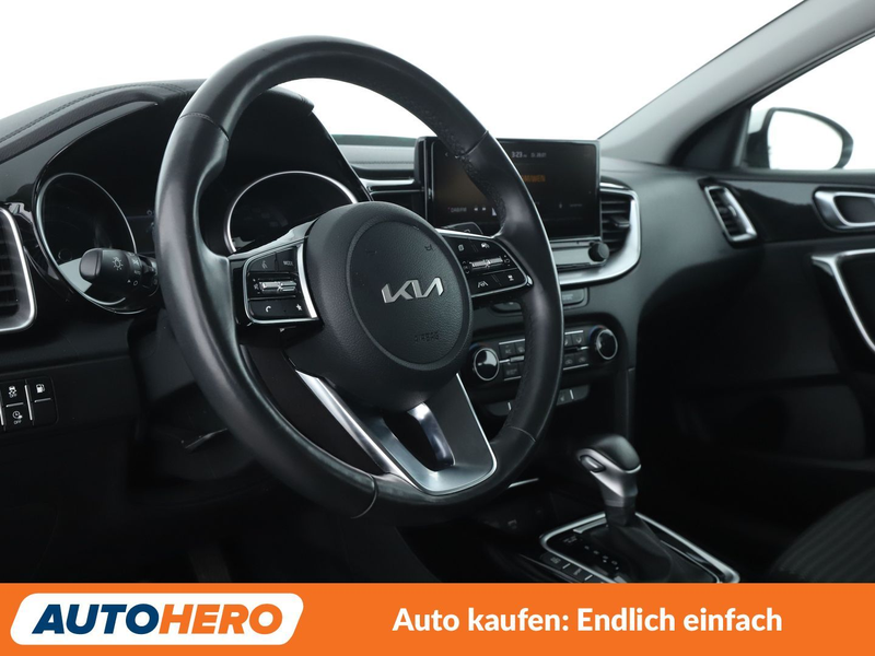Kia Ceed / cee'd 1.6 Plug-in Hybrid Spirit Aut.*NAV*ACC*CAM*PDC*SHZ — photo 11